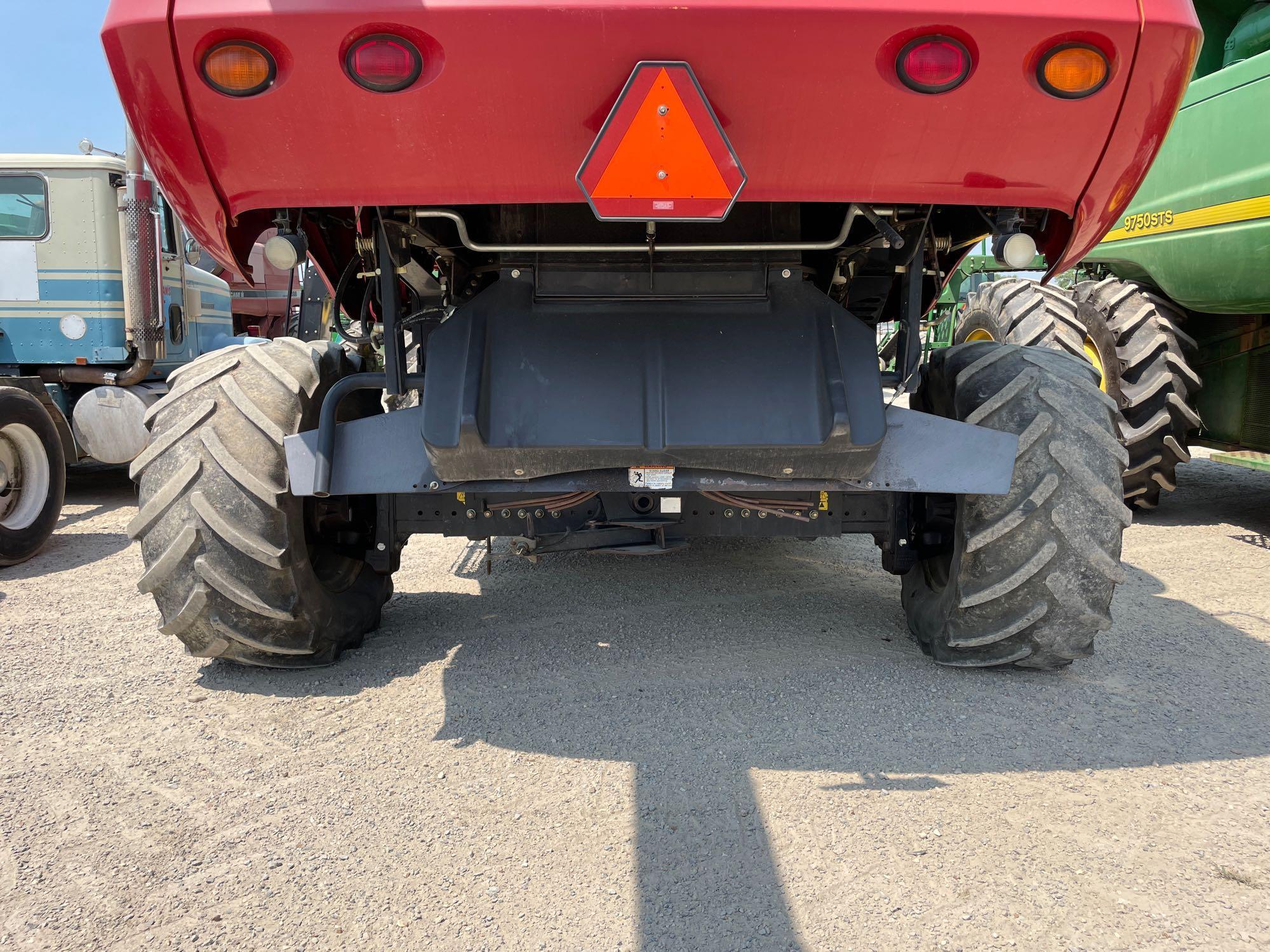 7010 CASE IH COMBINE, GETTING WATER IN OIL