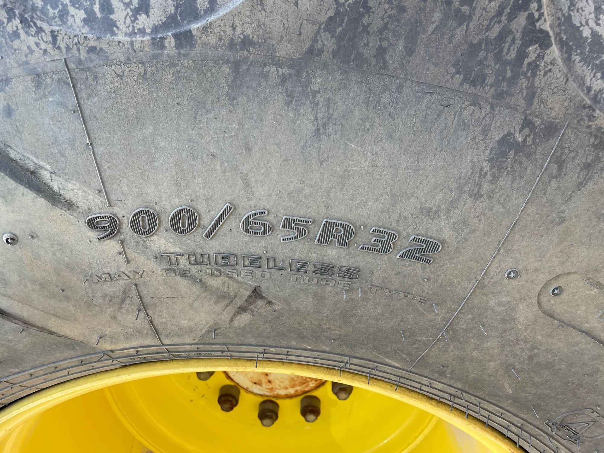 9860 STS JOHN DEERE COMBINE, 2004 YR., DOES NOT RUN