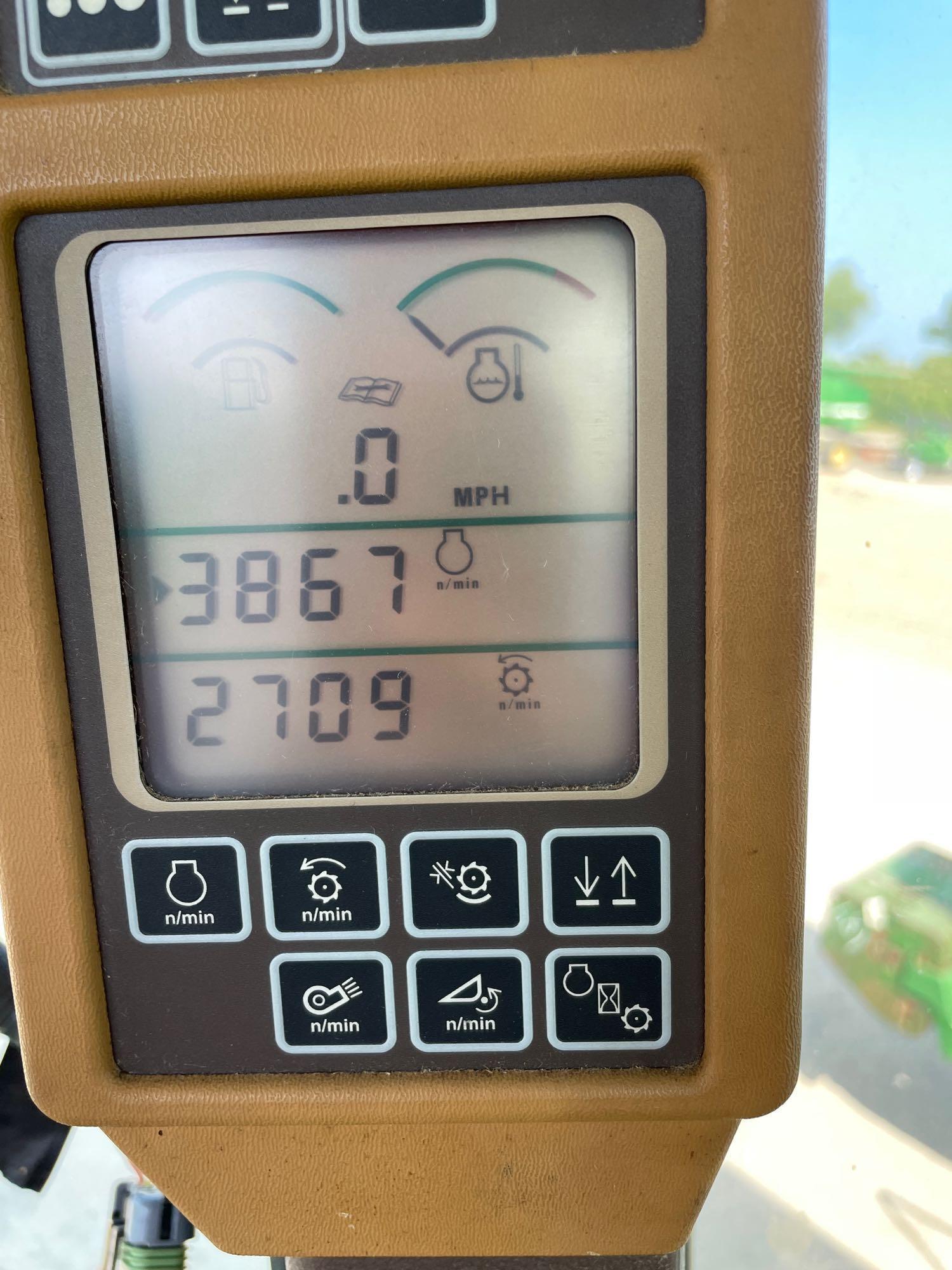 9860 STS JOHN DEERE COMBINE, 2004 YR., DOES NOT RUN
