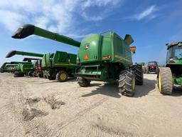 9860 STS JOHN DEERE COMBINE, 2004 YR., DOES NOT RUN