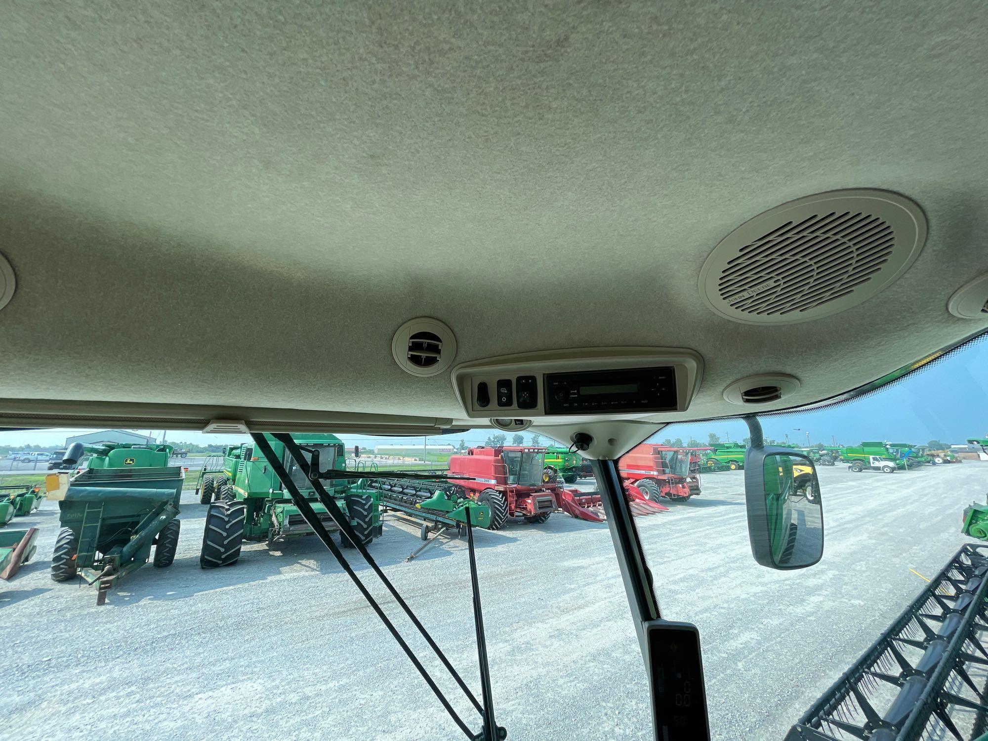 S670 JOHN DEERE COMBINE, 2013 YR.