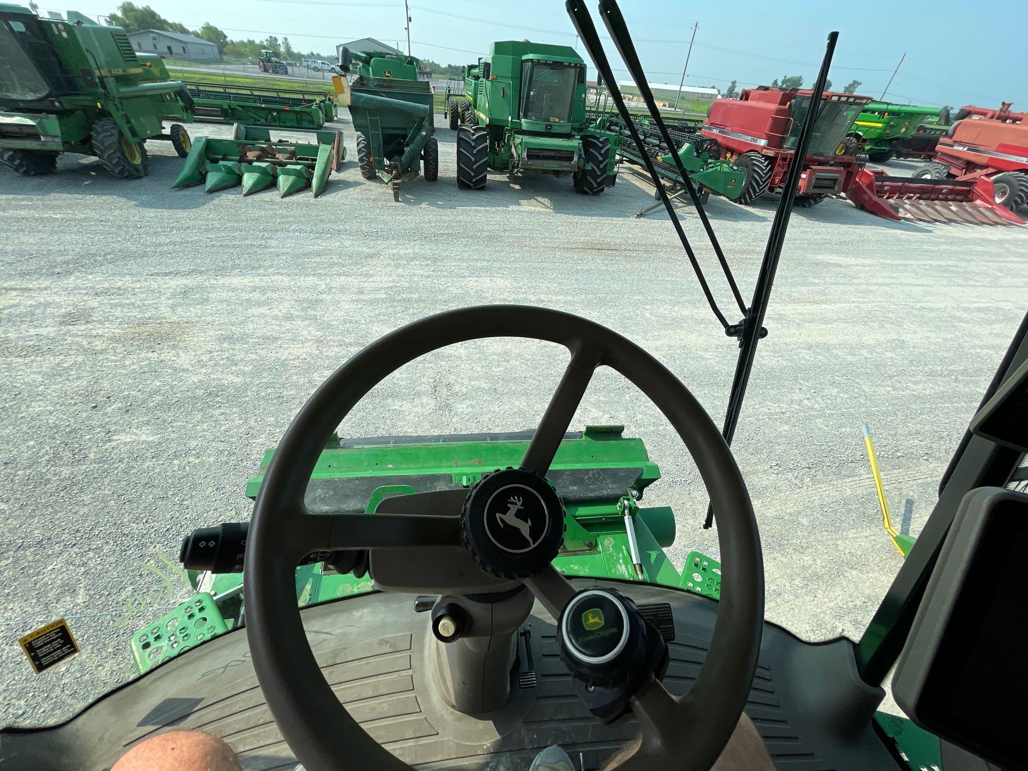 S670 JOHN DEERE COMBINE, 2013 YR.