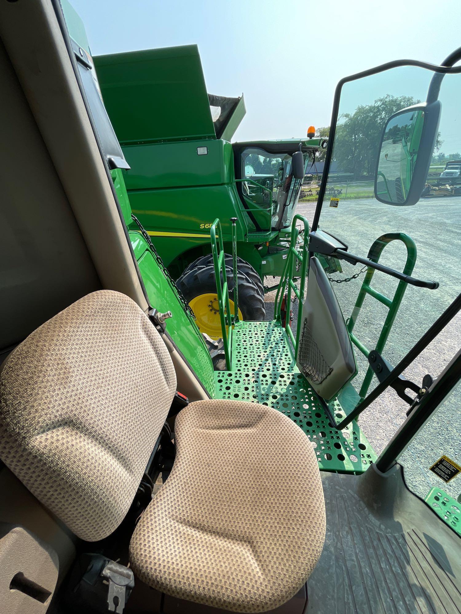 S670 JOHN DEERE COMBINE, 2013 YR.