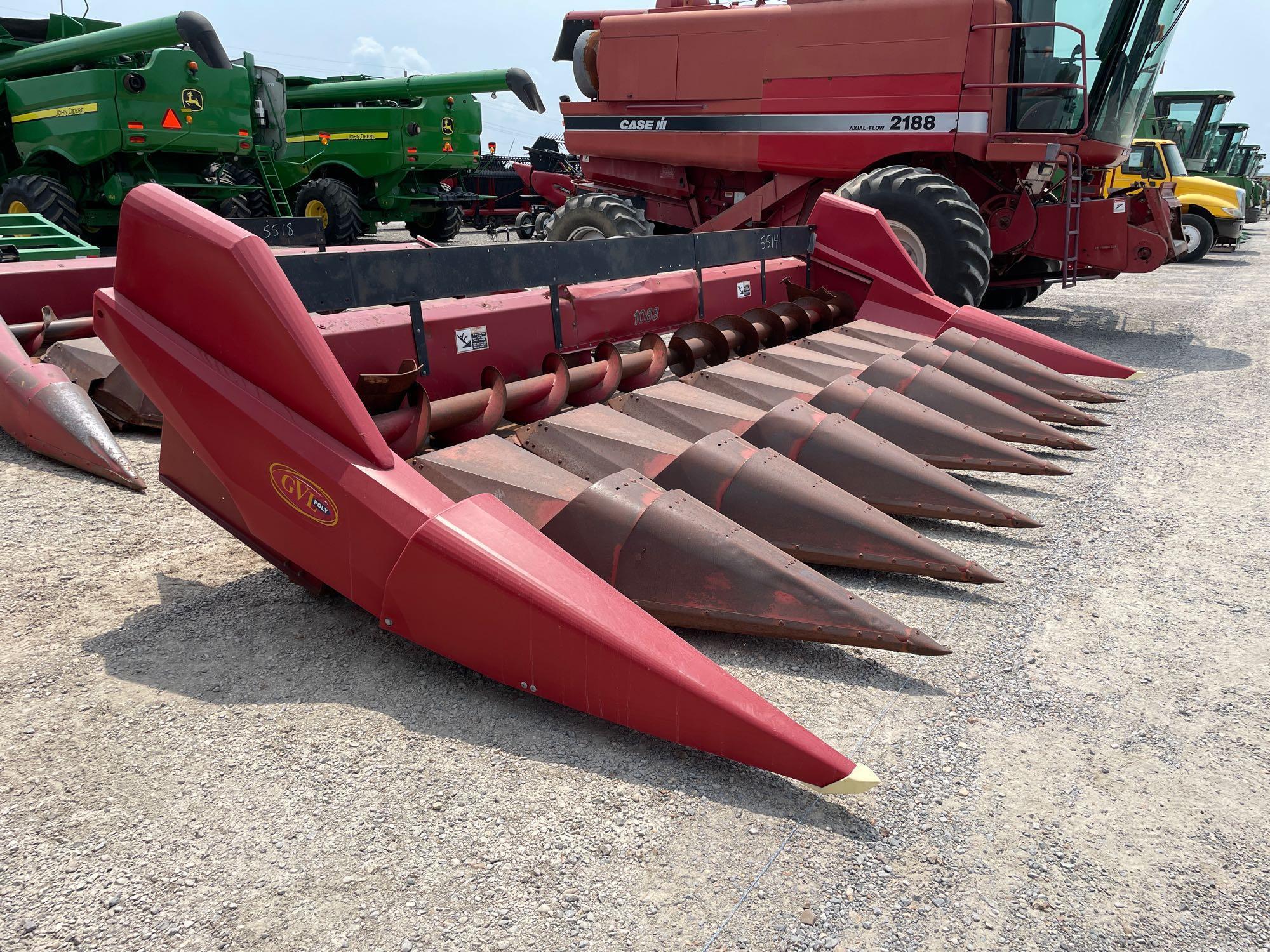 1083 CASE IH CORN HEAD