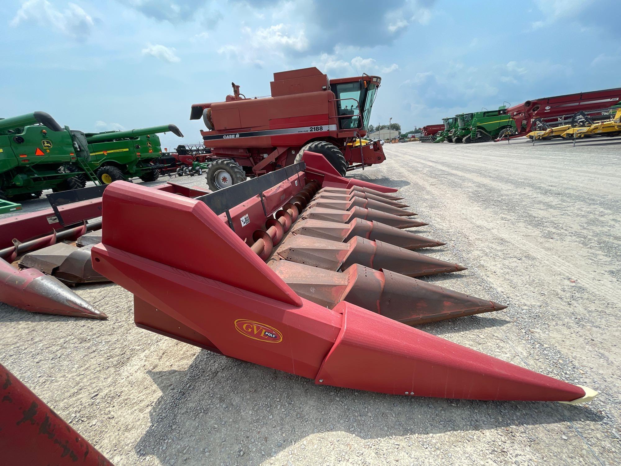 1083 CASE IH CORN HEAD