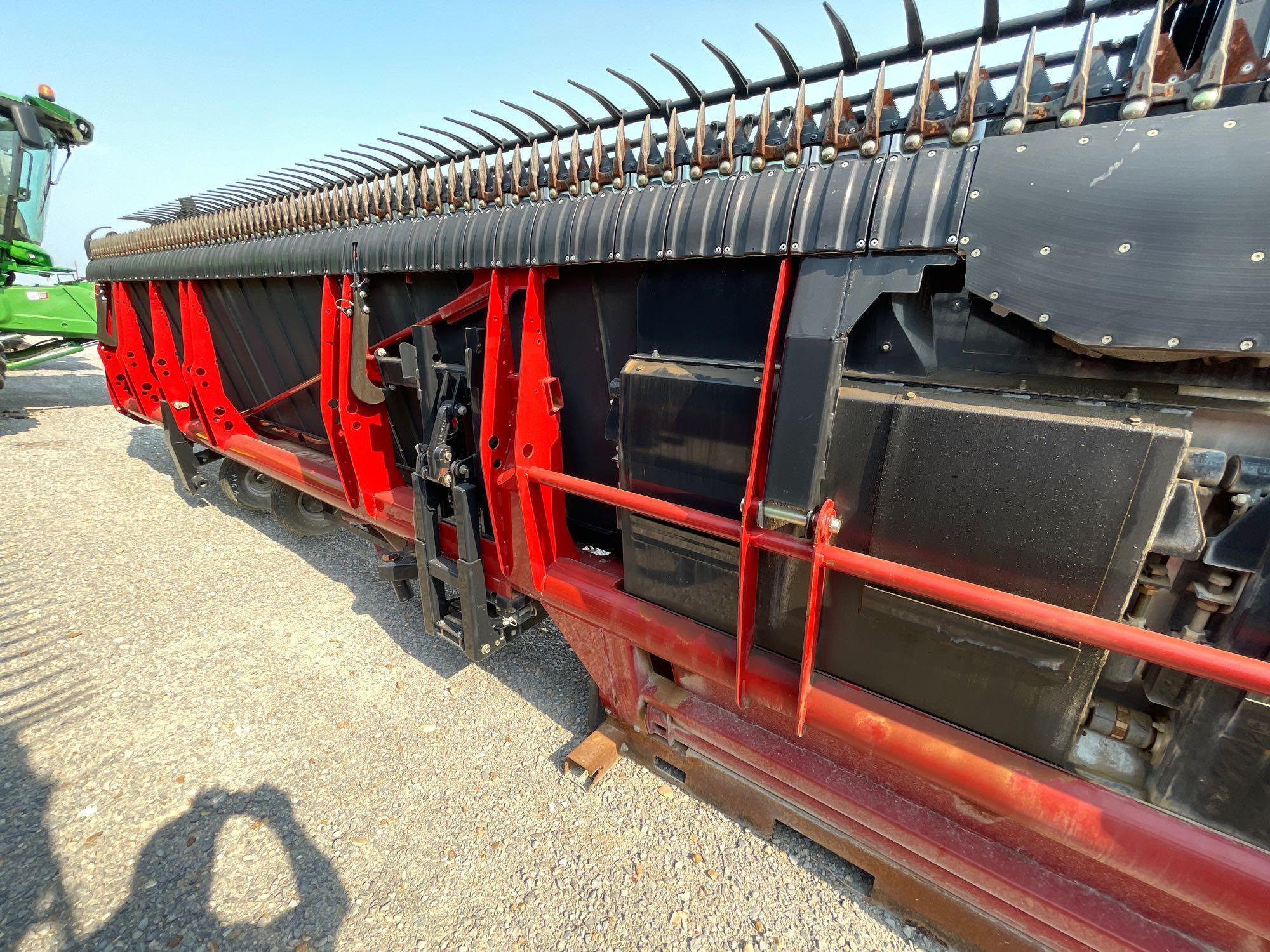 3152 CASE IH 40 FEET DRAPER