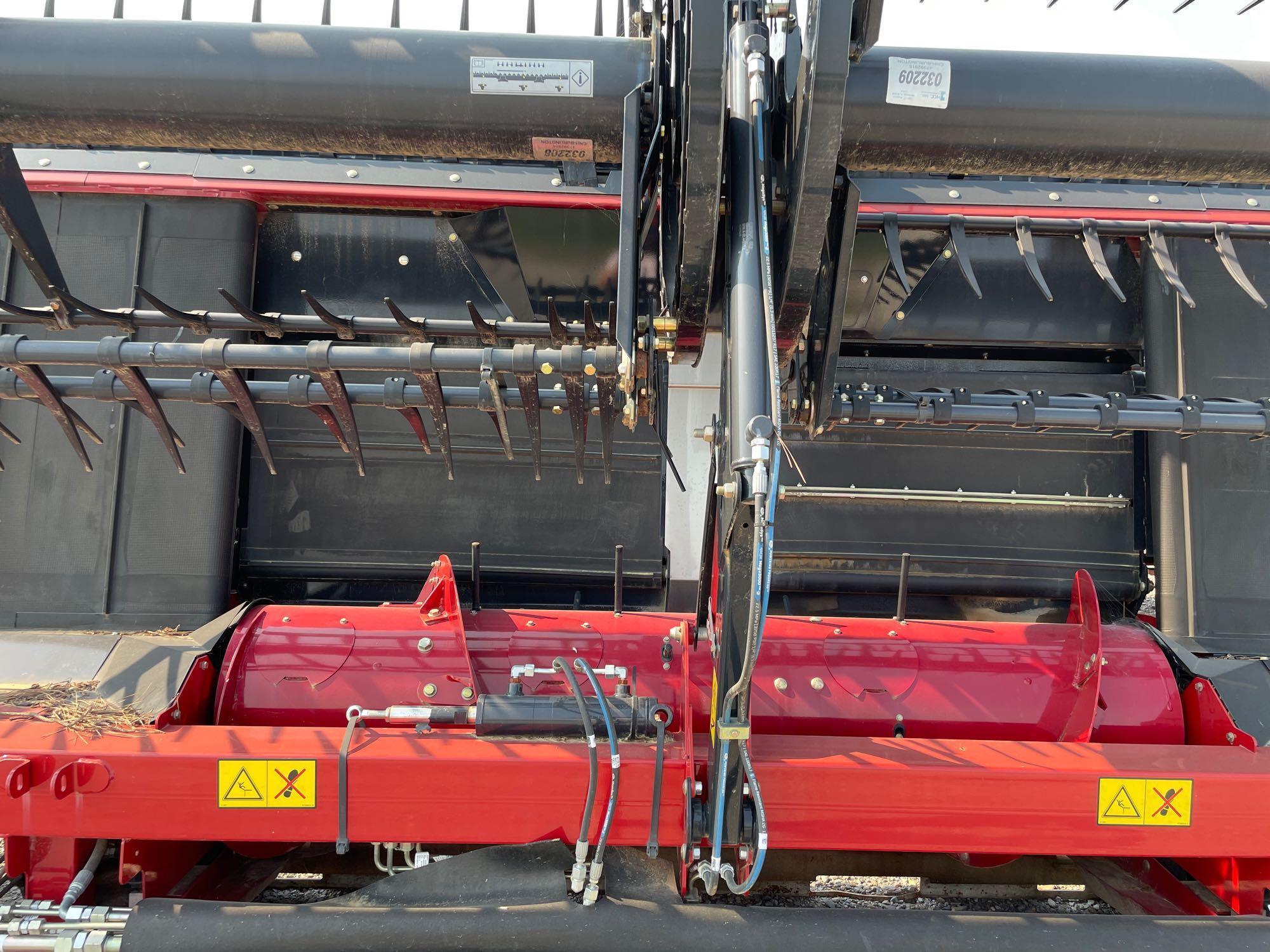 3152 CASE IH 40 FEET DRAPER