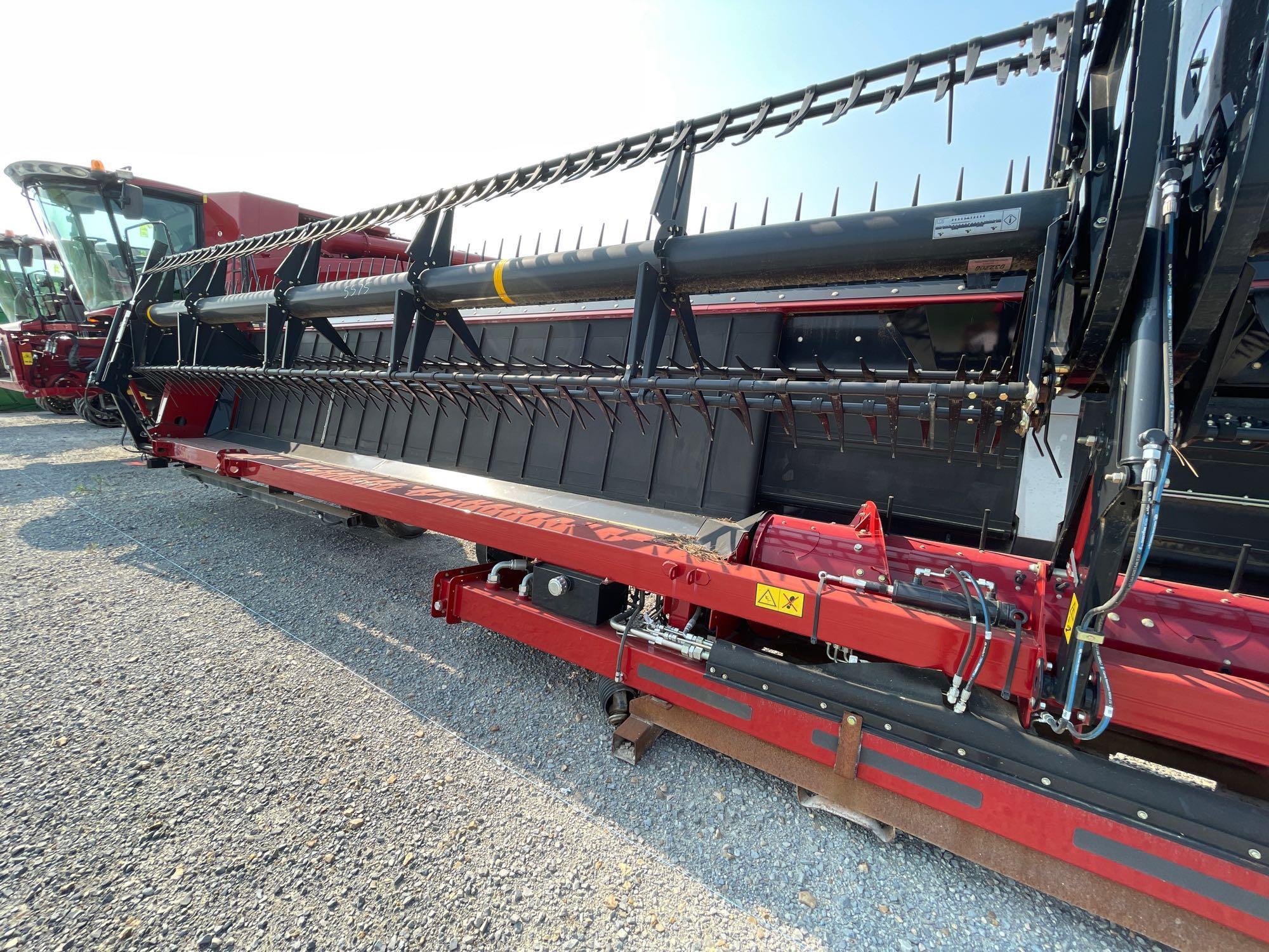 3152 CASE IH 40 FEET DRAPER