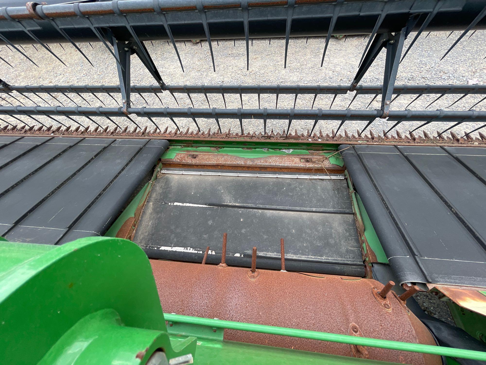635D JOHN DEERE DRAPER PLATFORM, 2013 YR.