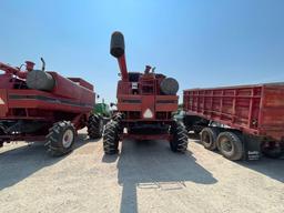 1688 CASE IH COMBINE