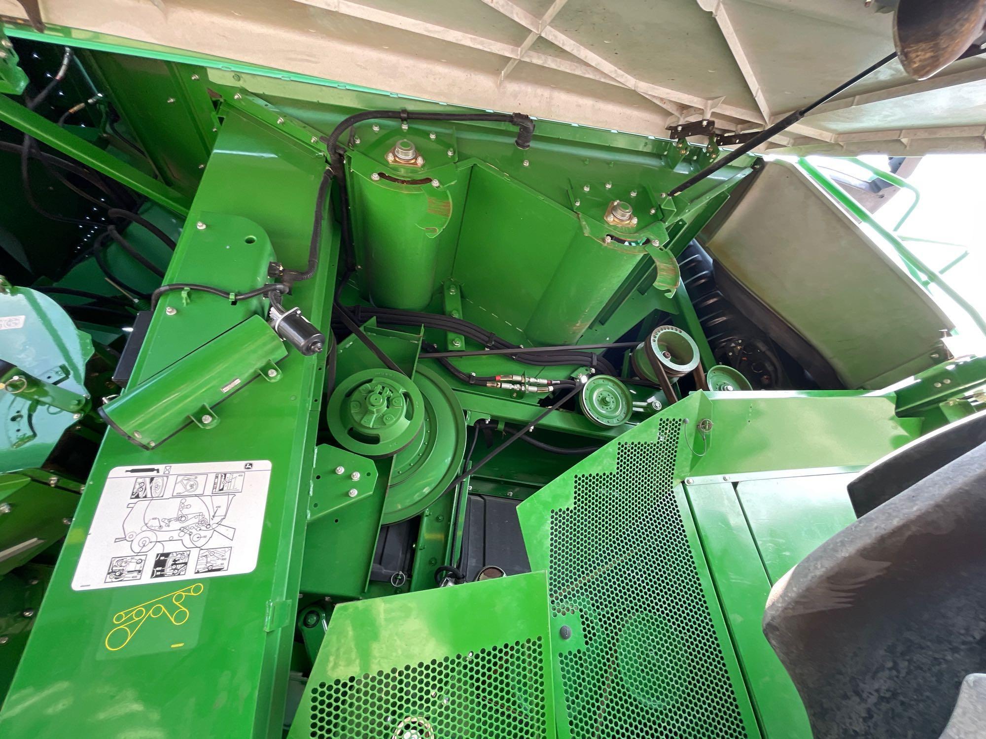 S680 JOHN DEERE COMBINE, 2014 YR.