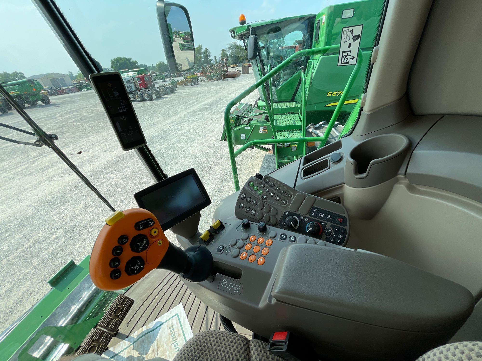 S680 JOHN DEERE COMBINE, 2014 YR.