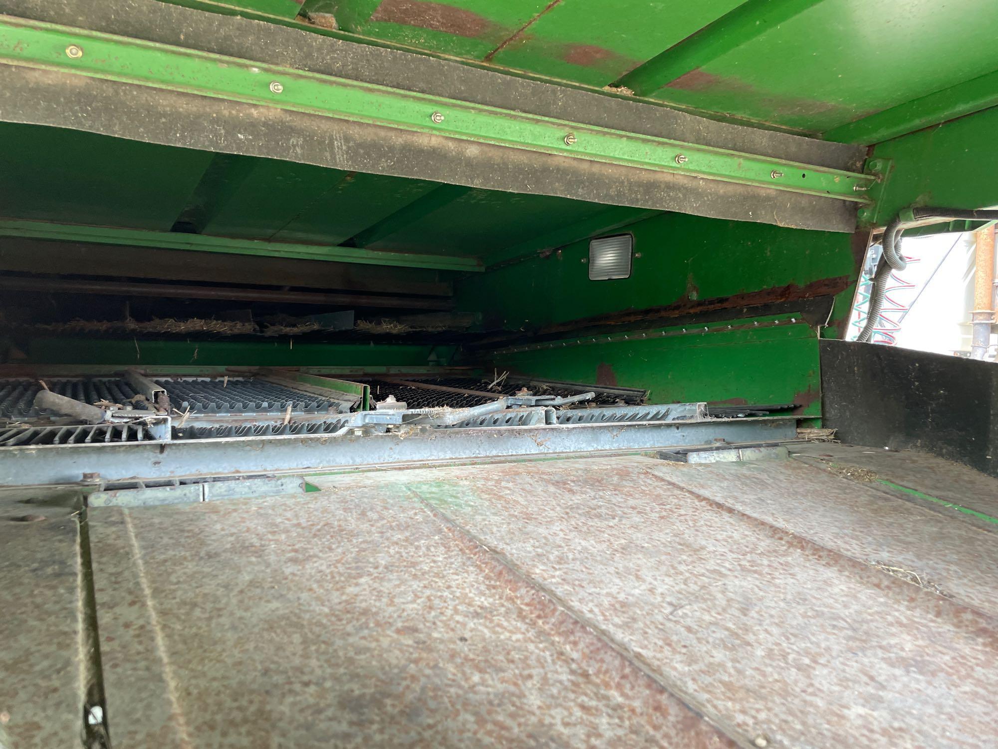 9510 JOHN DEERE COMBINE, 1997 YR.