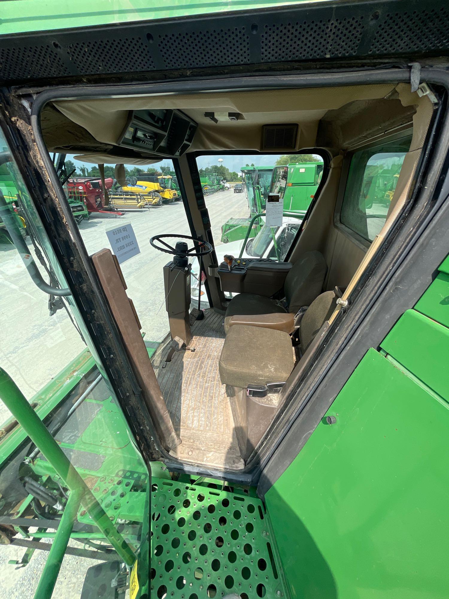 9510 JOHN DEERE COMBINE, 1997 YR.