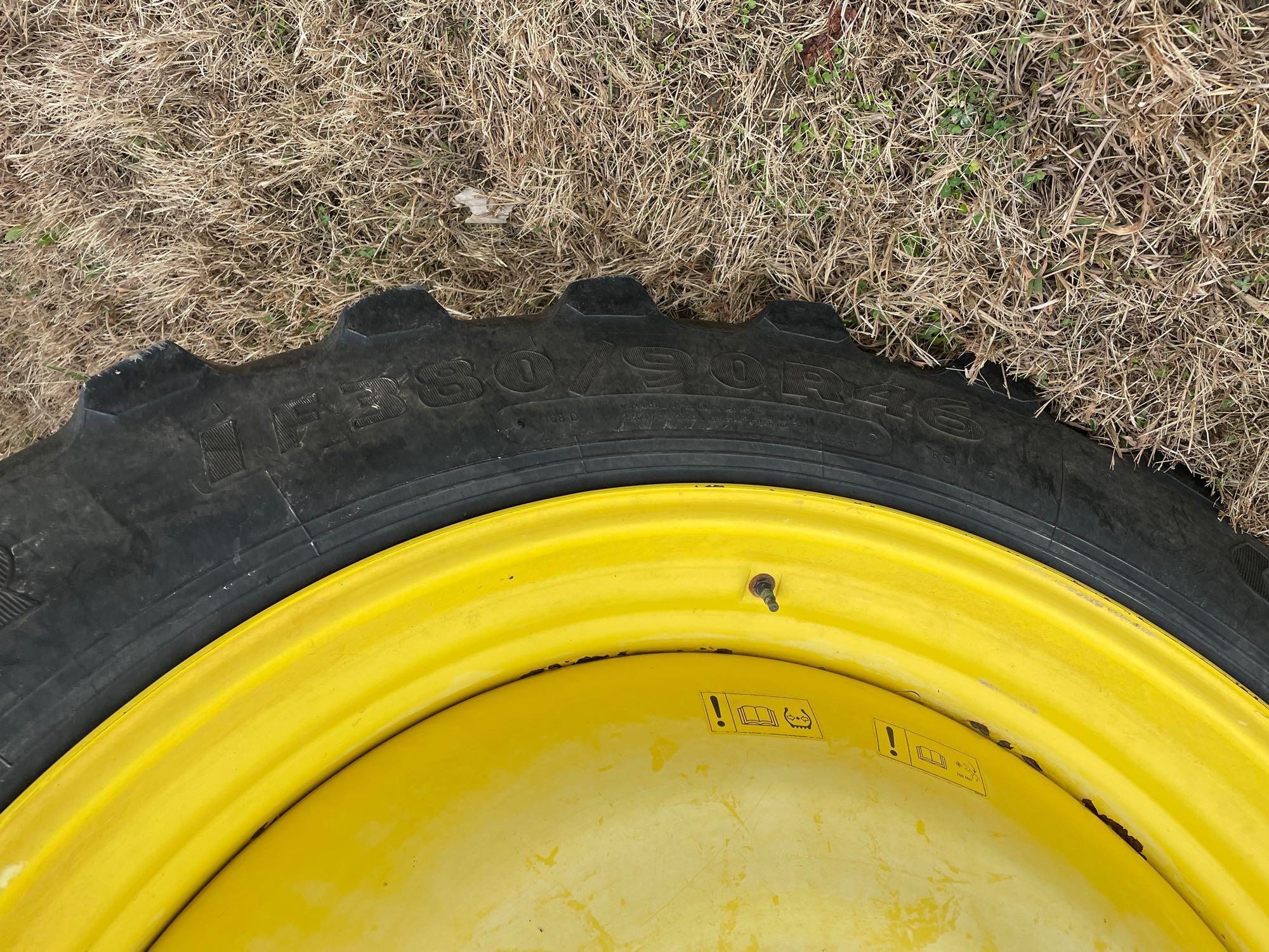 4038 JOHN DEERE SPRAYER