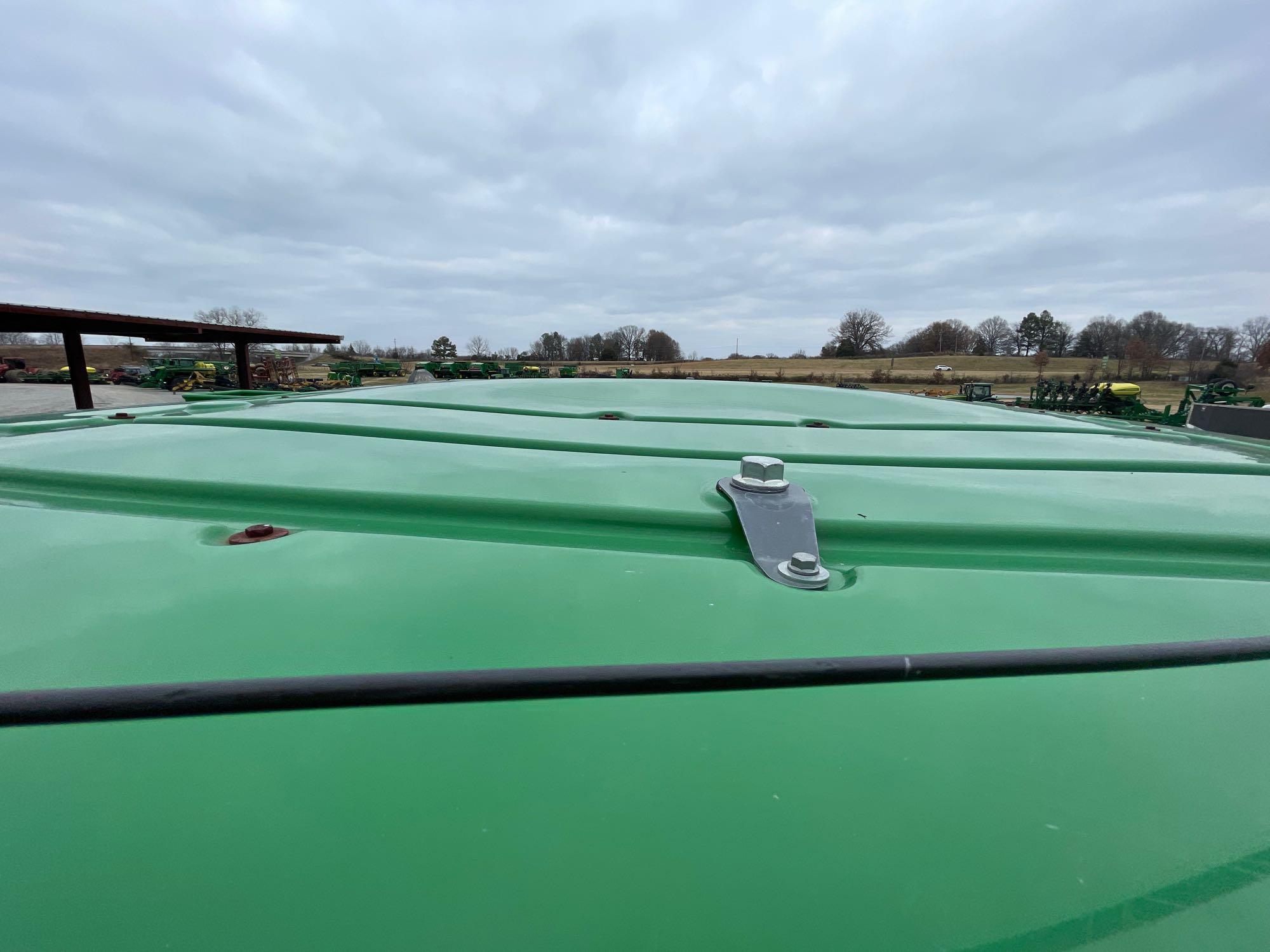 4038 JOHN DEERE SPRAYER