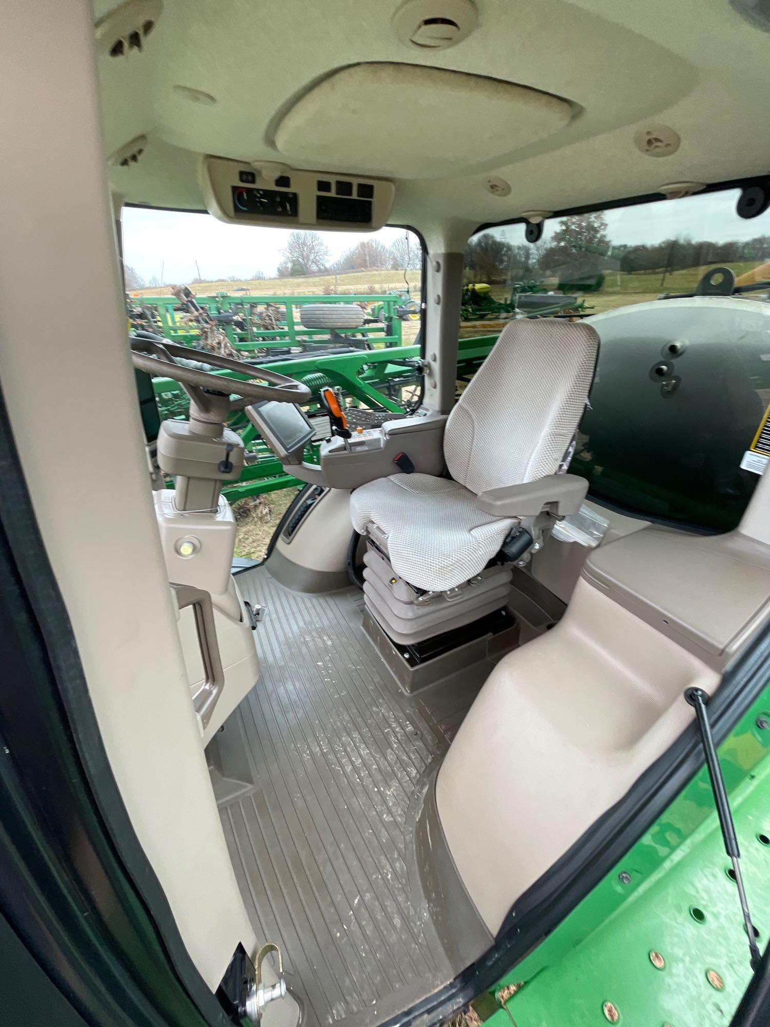 4038 JOHN DEERE SPRAYER