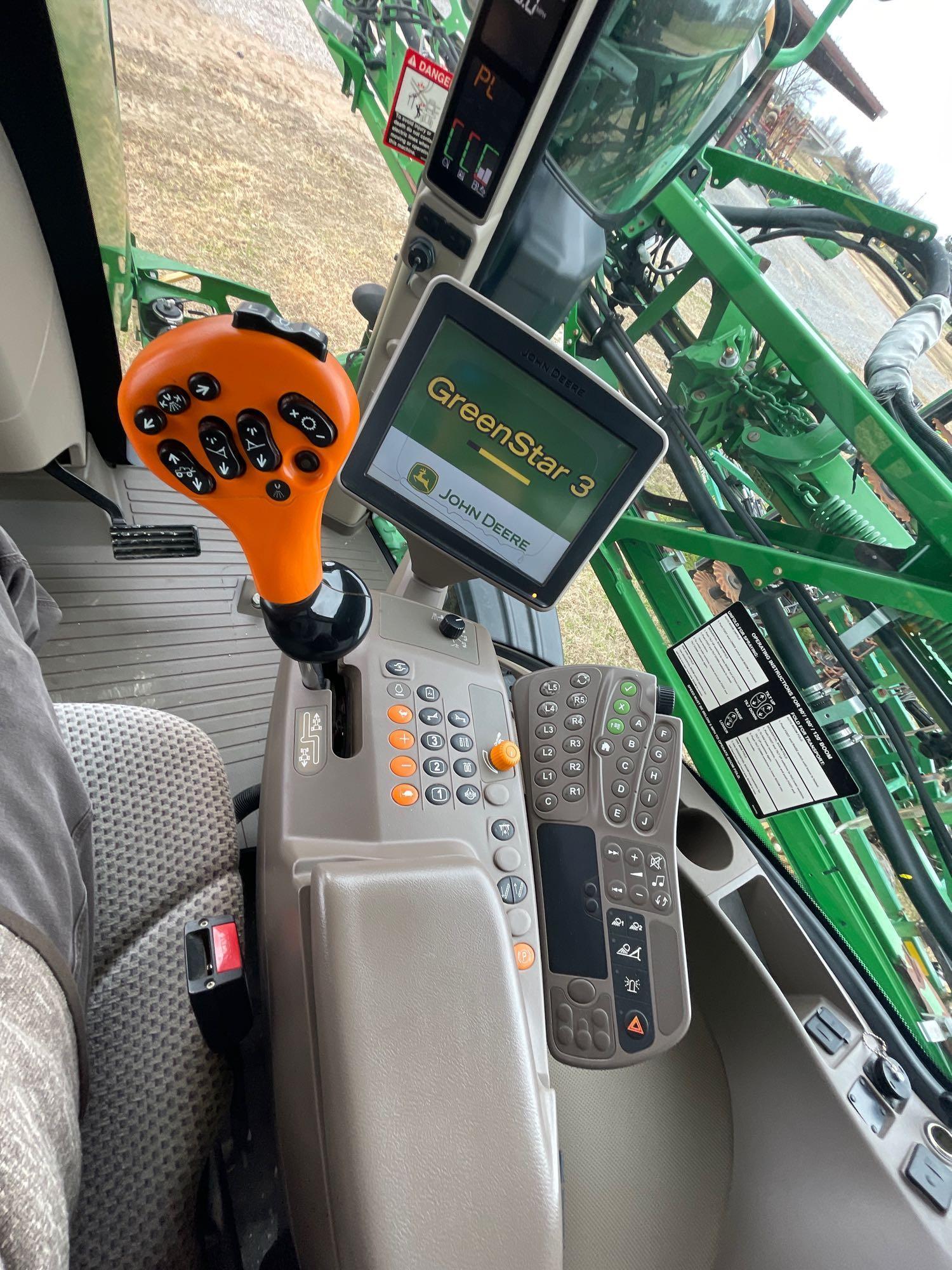 4038 JOHN DEERE SPRAYER