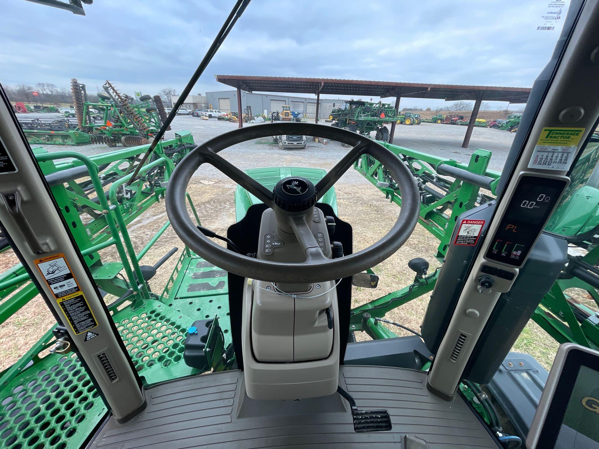 4038 JOHN DEERE SPRAYER