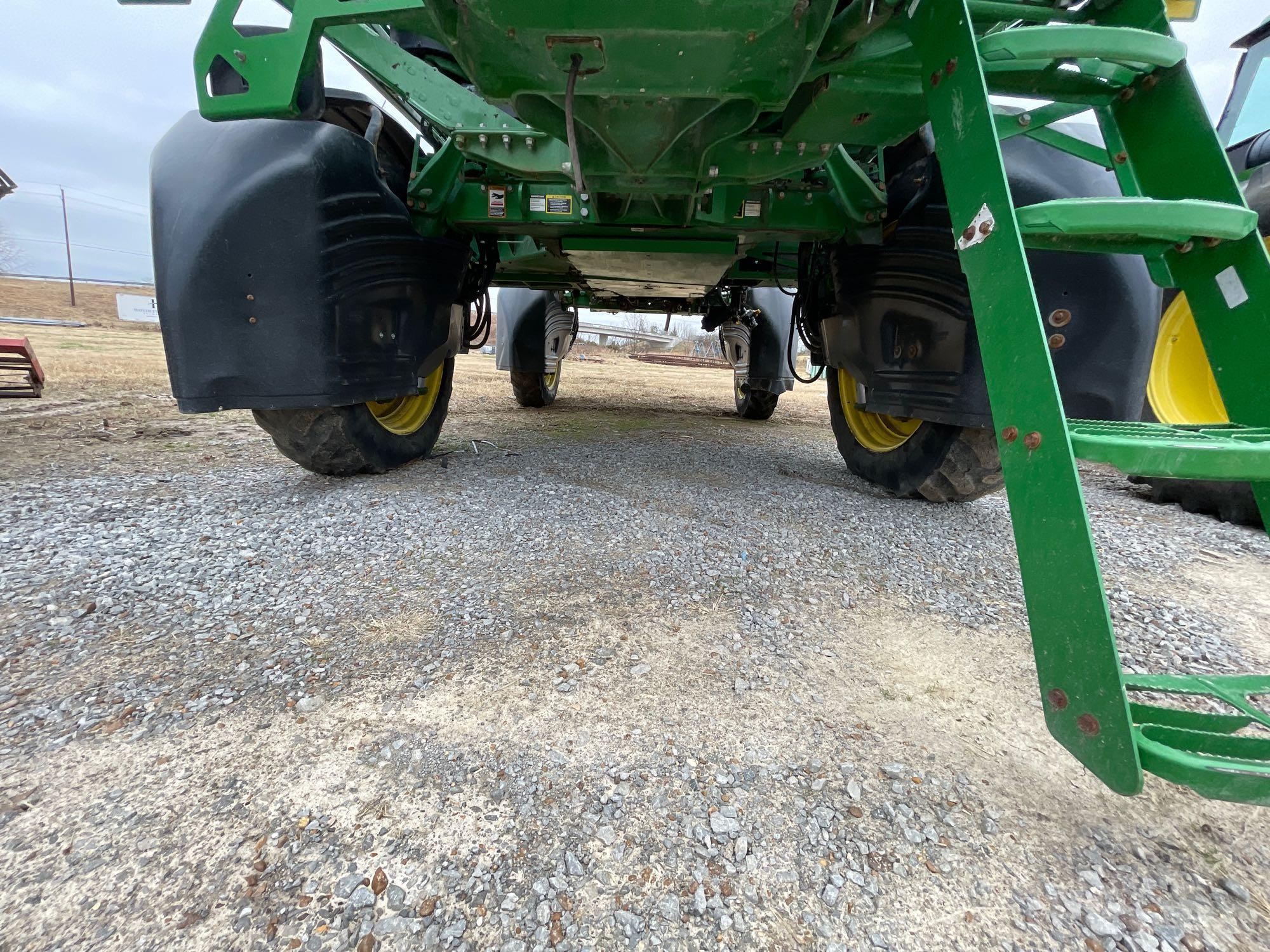 R4030 JOHN DEERE SPRAYER