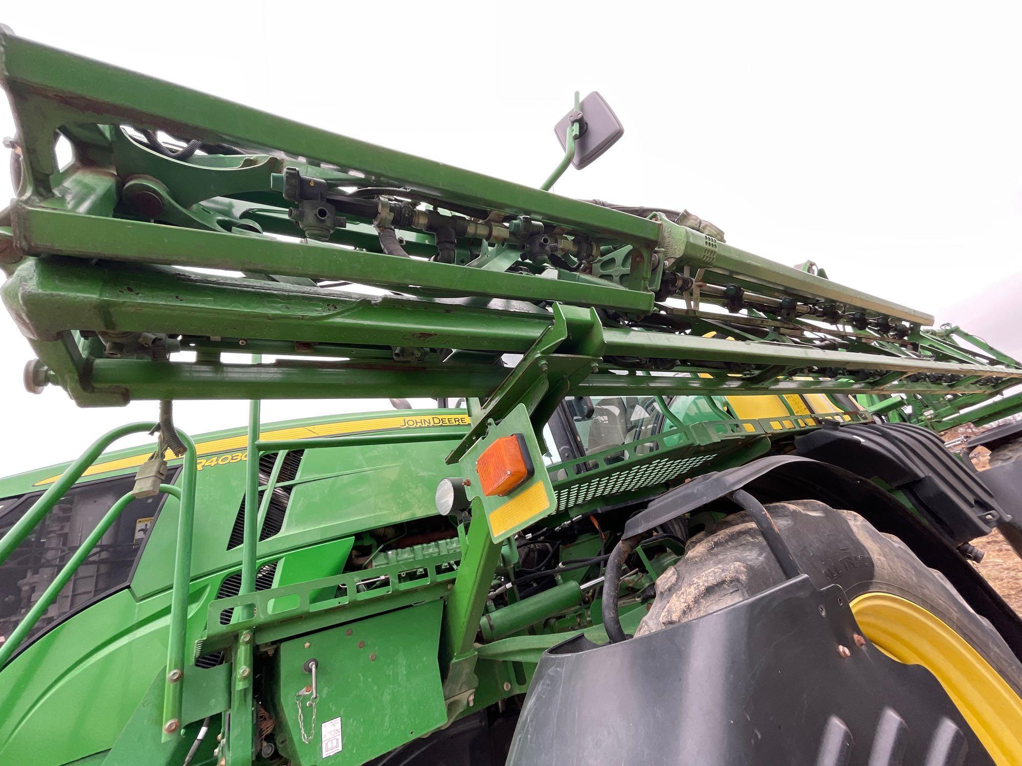 R4030 JOHN DEERE SPRAYER