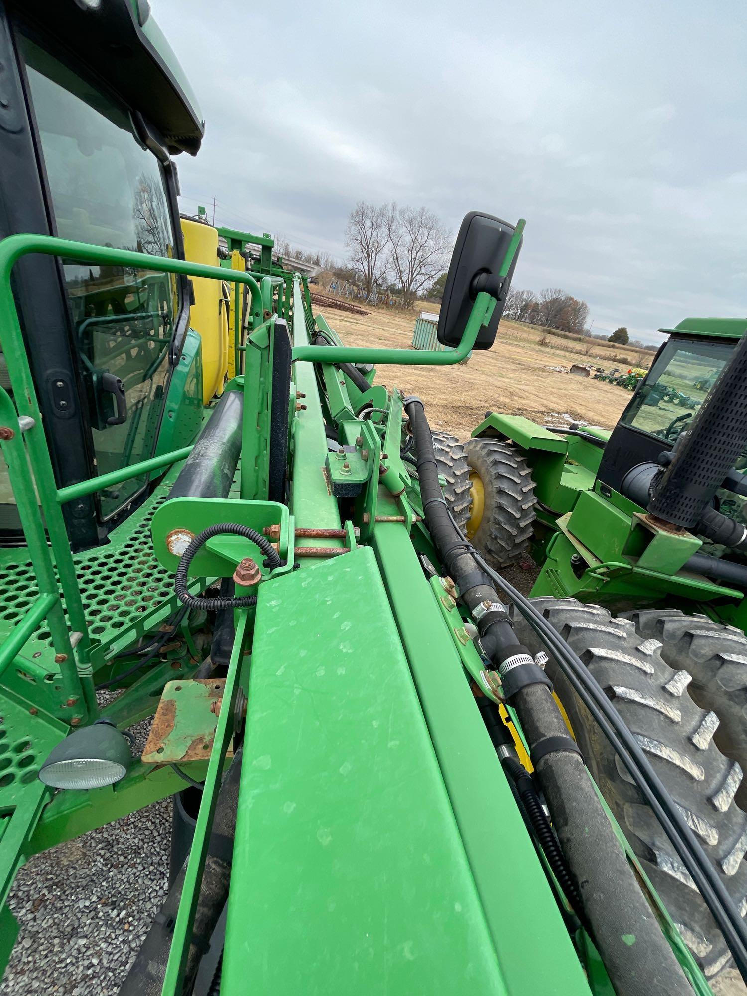 R4030 JOHN DEERE SPRAYER