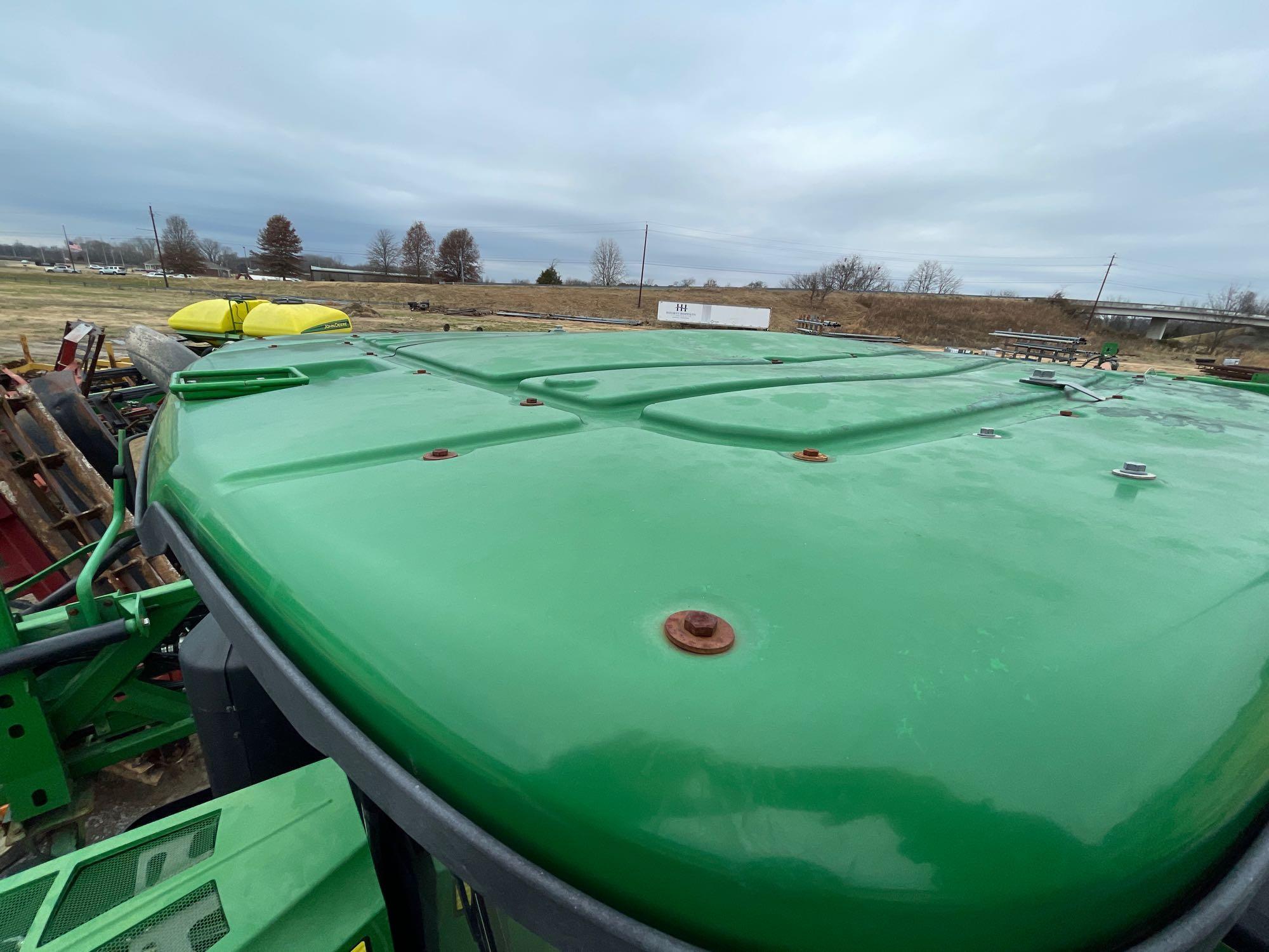 R4030 JOHN DEERE SPRAYER