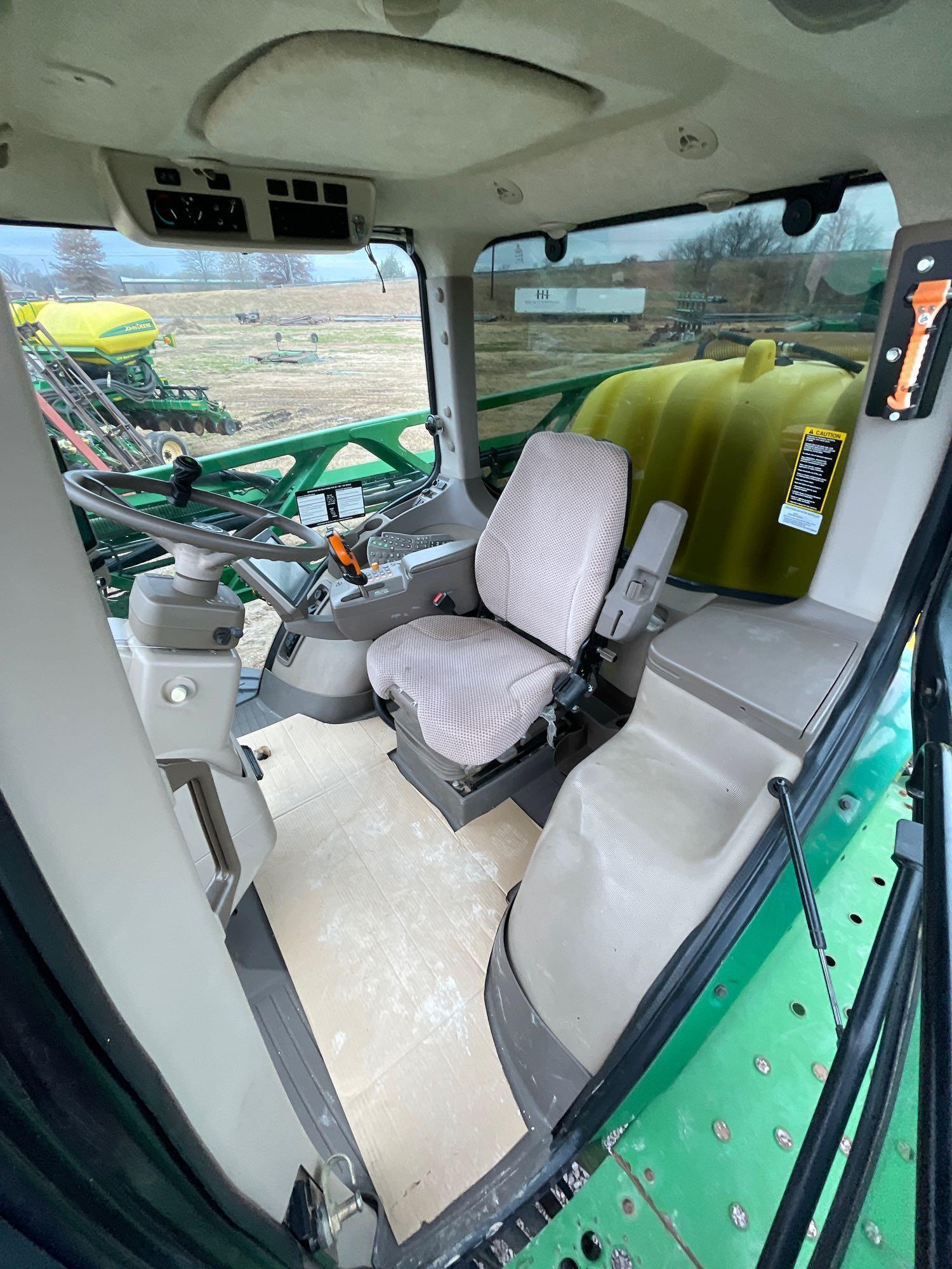 R4030 JOHN DEERE SPRAYER