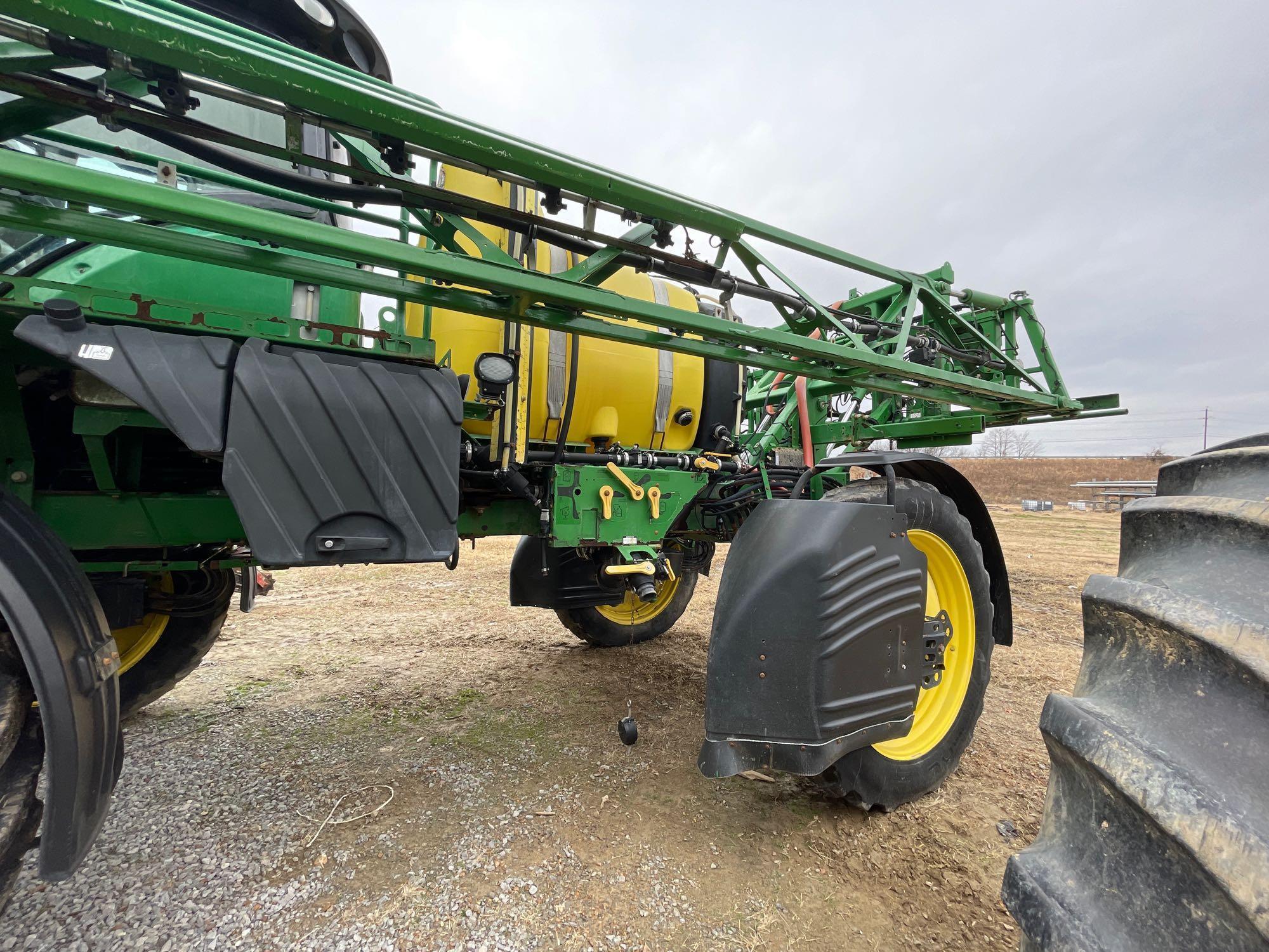 R4030 JOHN DEERE SPRAYER