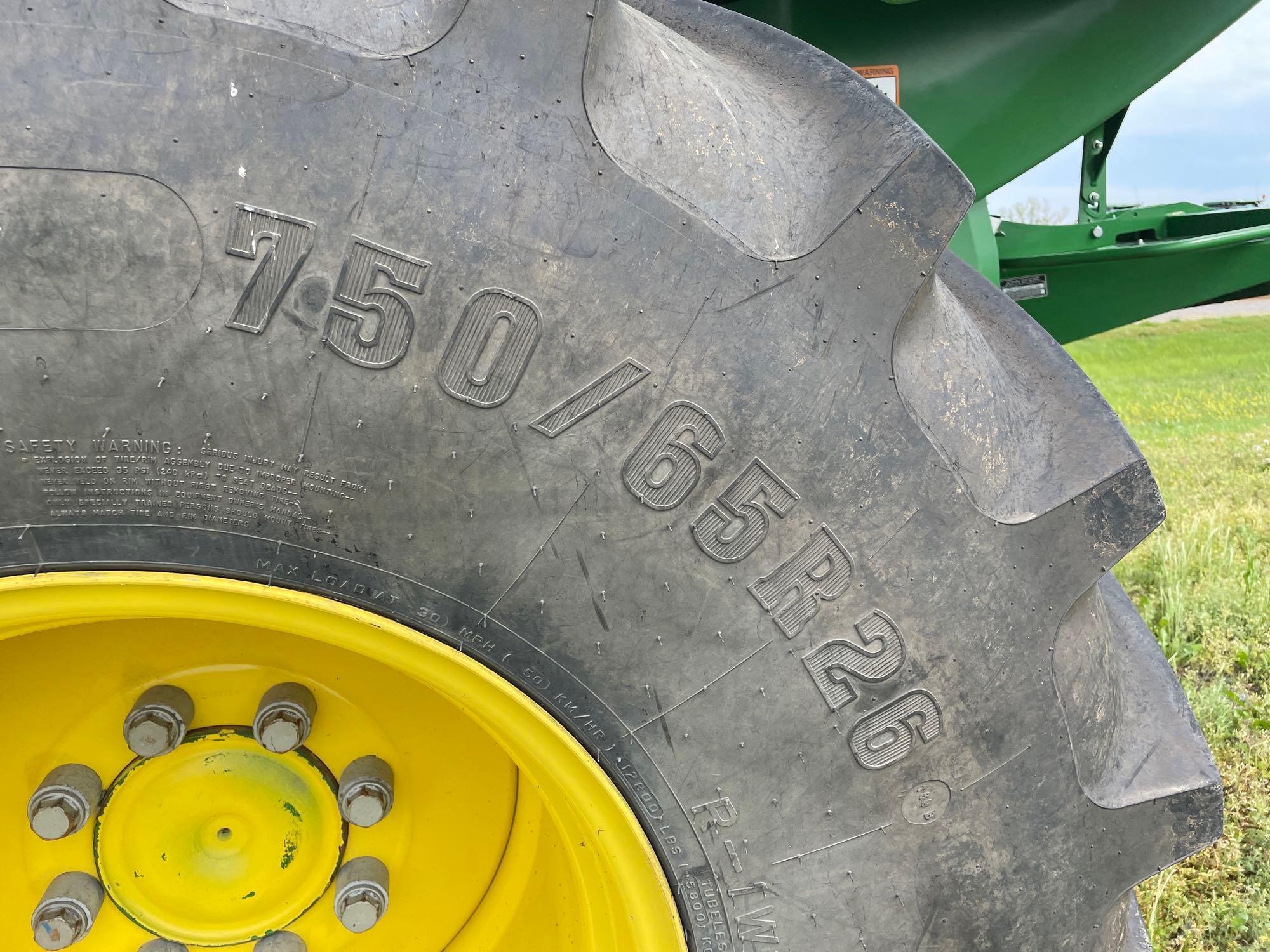 S760 JOHN DEERE COMBINE