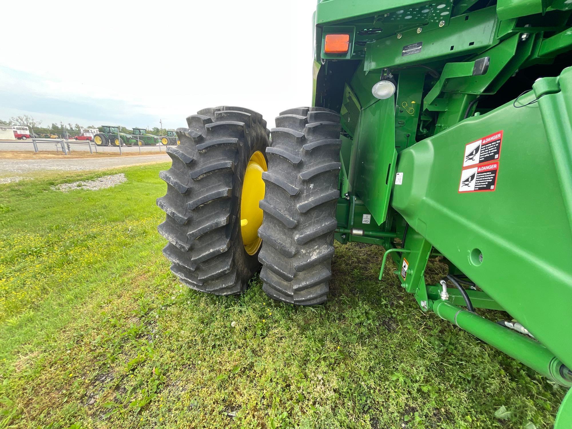 S760 JOHN DEERE COMBINE