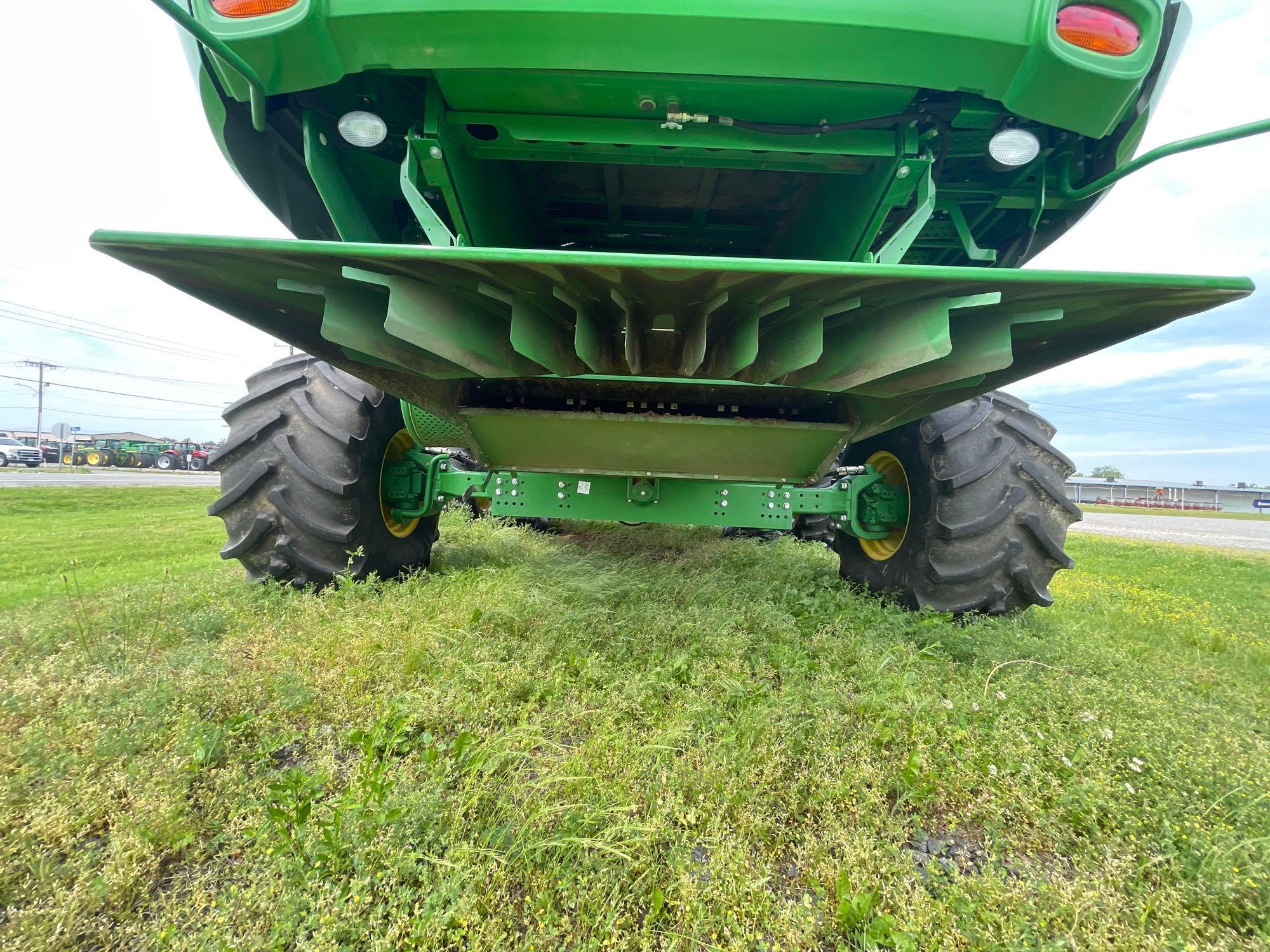 S760 JOHN DEERE COMBINE