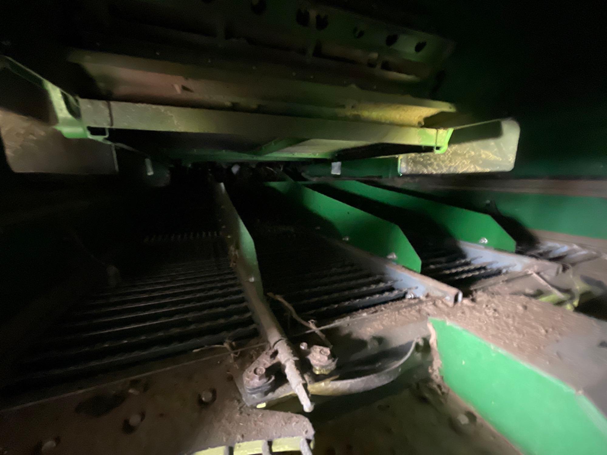 S760 JOHN DEERE COMBINE