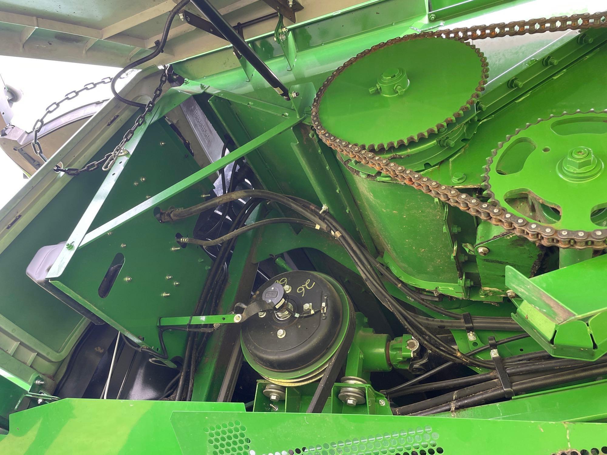 S760 JOHN DEERE COMBINE