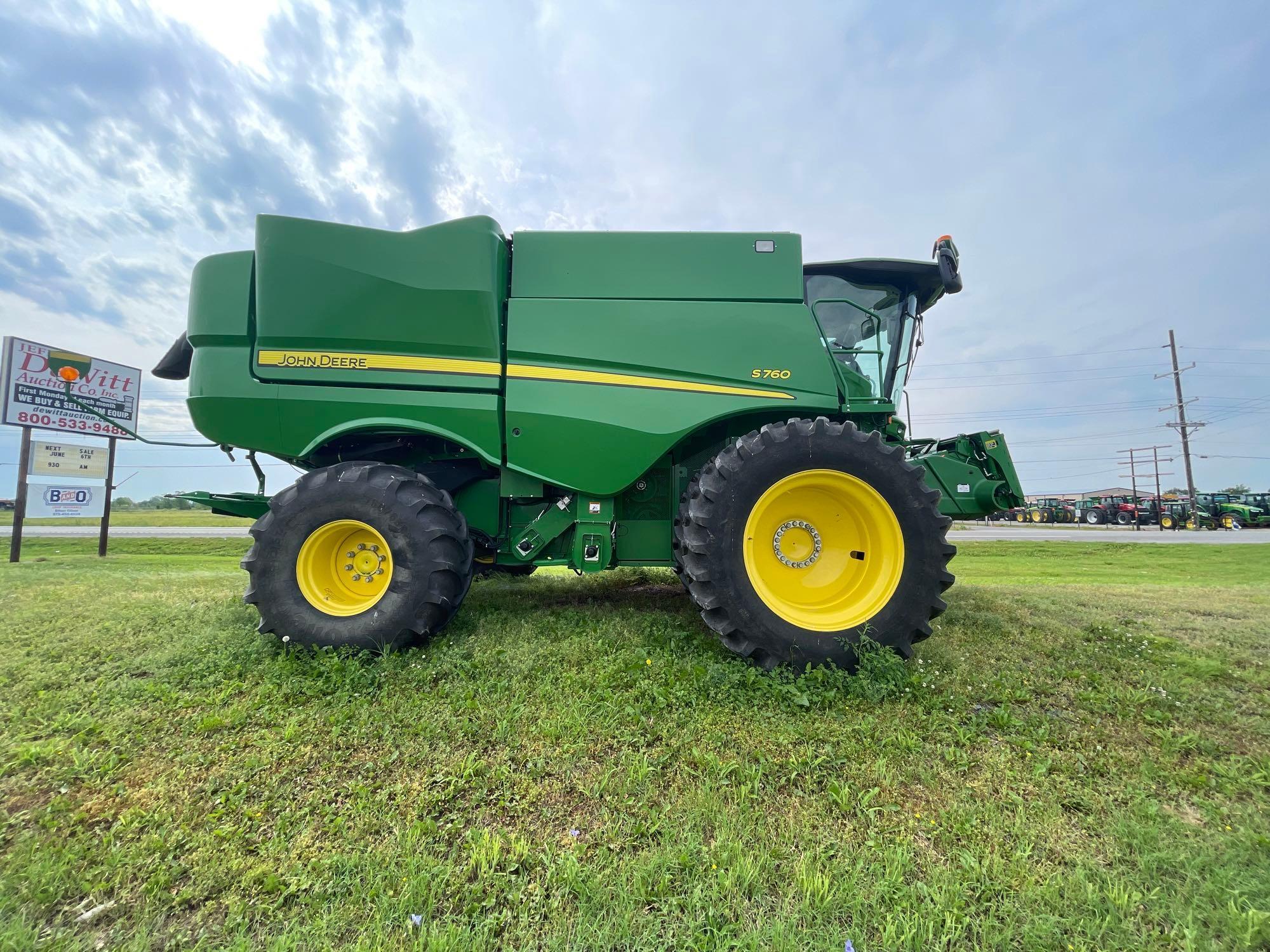 S760 JOHN DEERE COMBINE