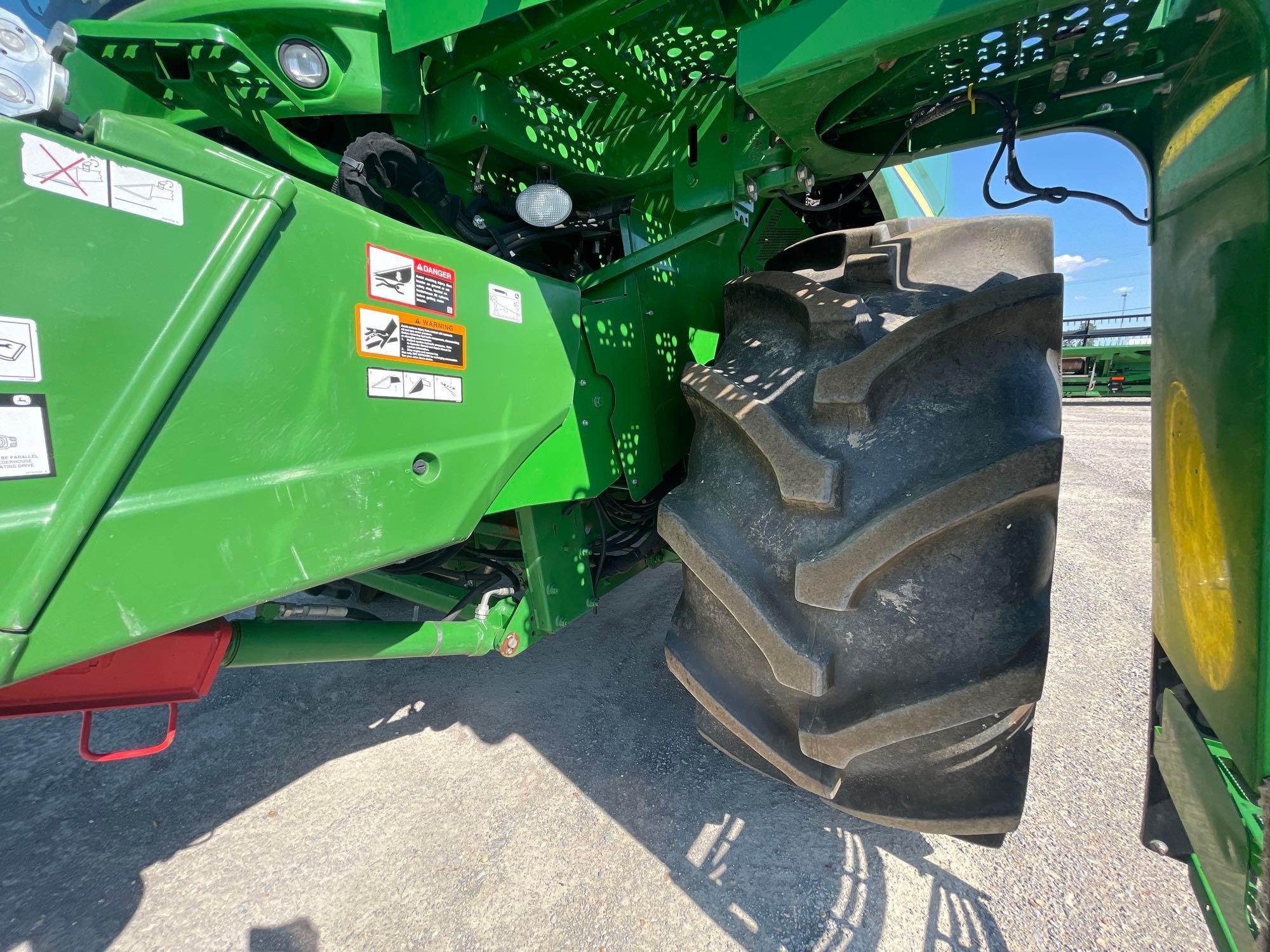 S770 JOHN DEERE COMBINE