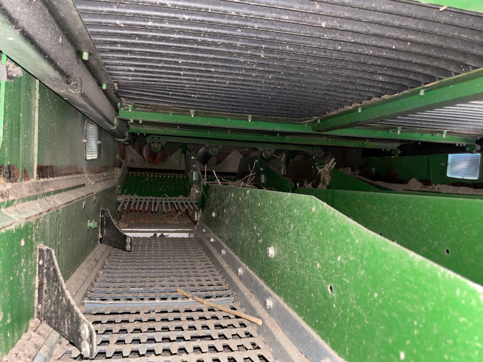 S770 JOHN DEERE COMBINE