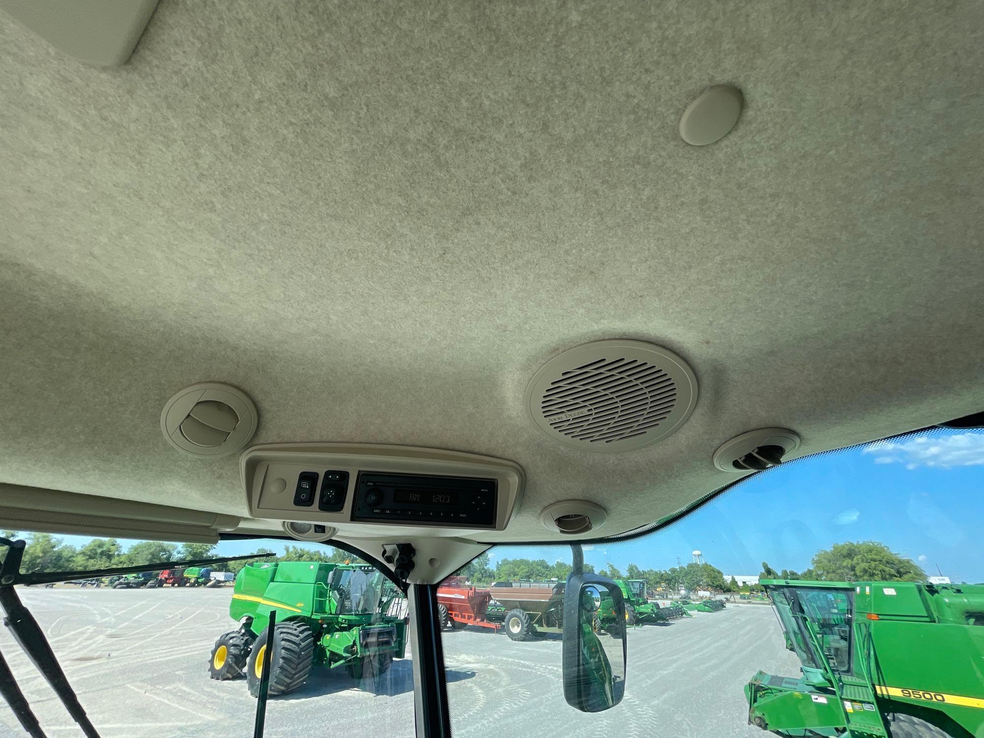 S770 JOHN DEERE COMBINE