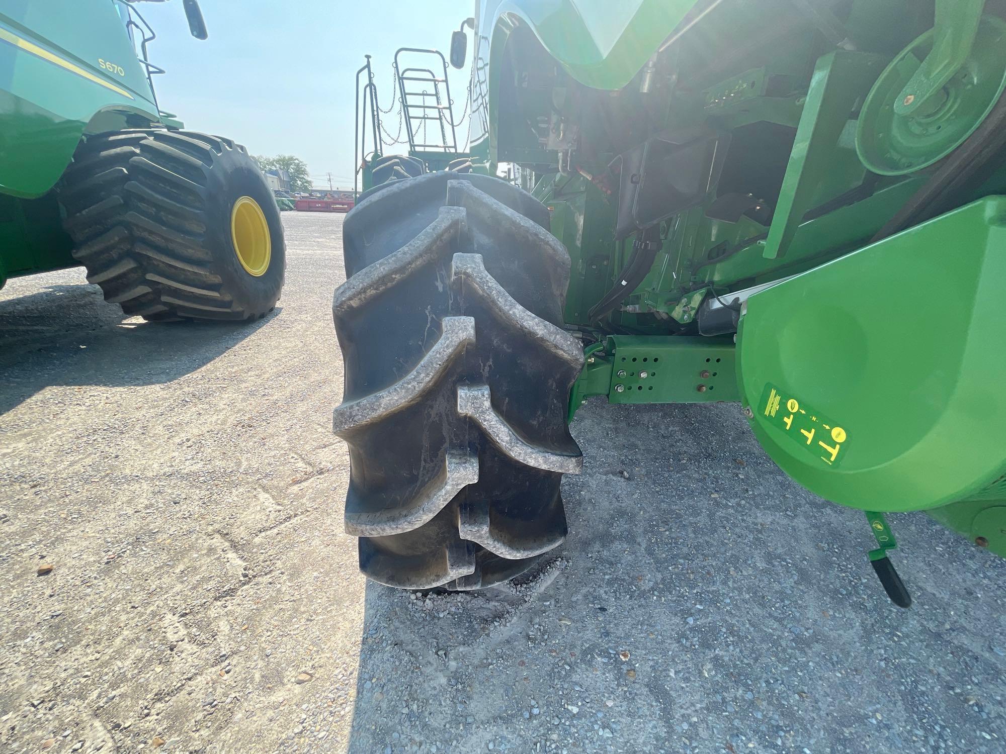 S690 JOHN DEERE COMBINE (MOTOR PROBLEMS)