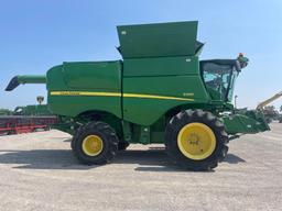 S690 JOHN DEERE COMBINE (MOTOR PROBLEMS)
