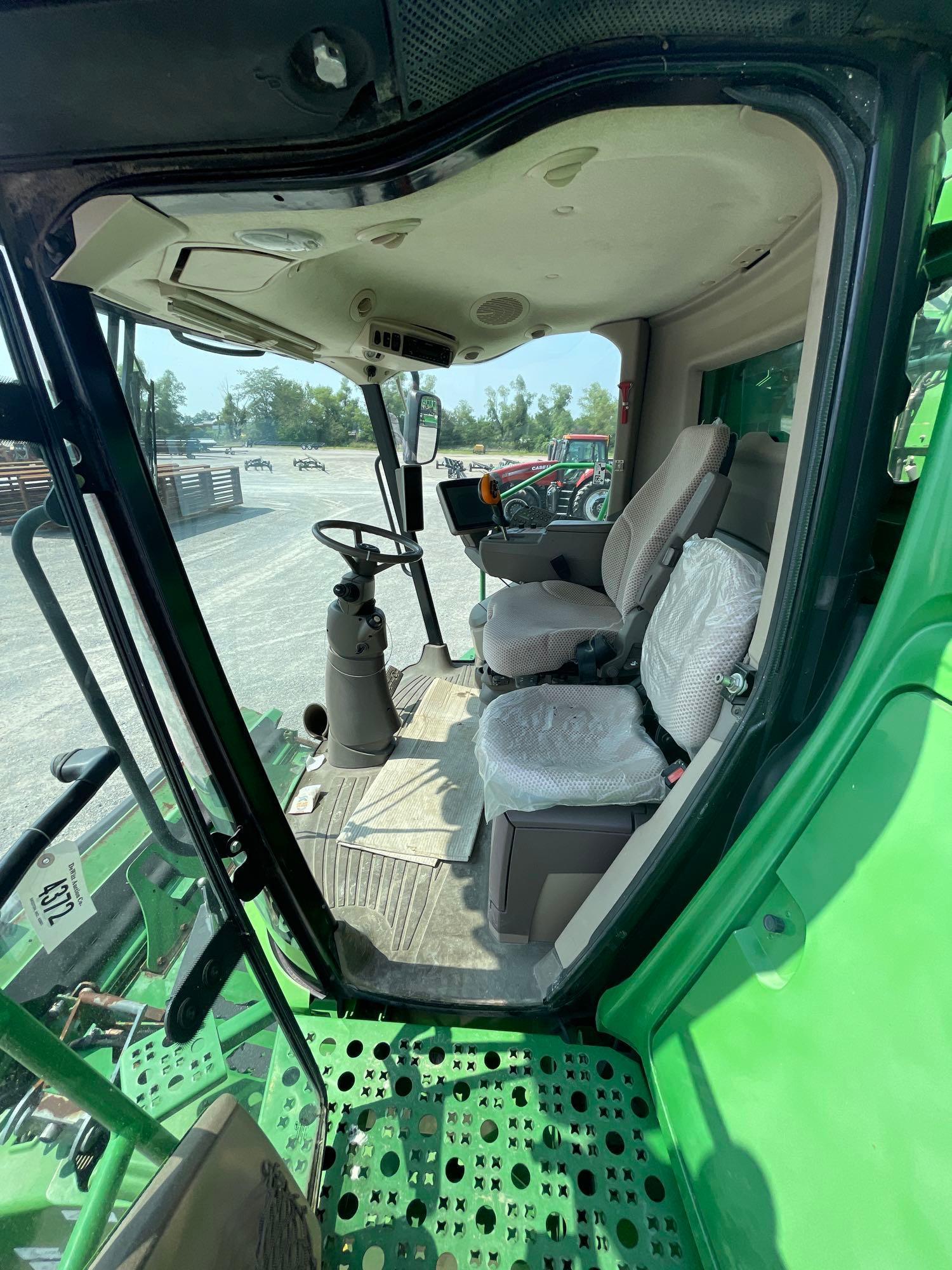 S690 JOHN DEERE COMBINE (MOTOR PROBLEMS)