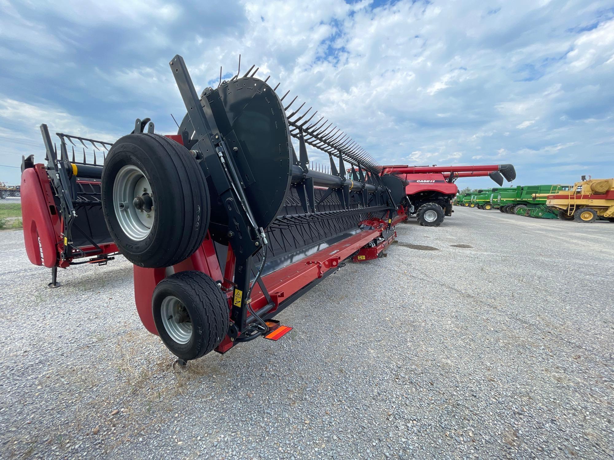 3152 CASE IH PLATFORM, 45 FEET