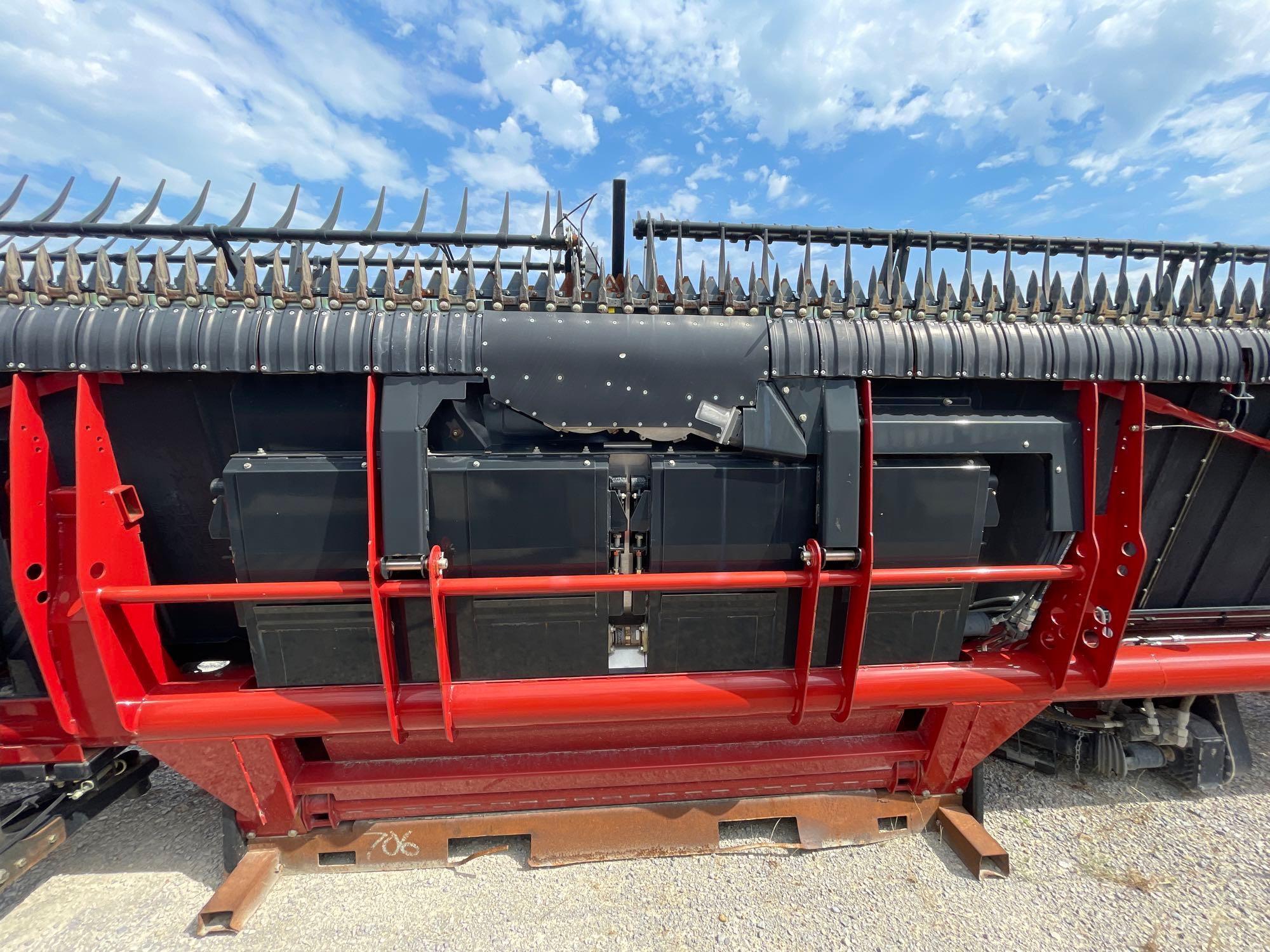 3152 CASE IH PLATFORM, 45 FEET