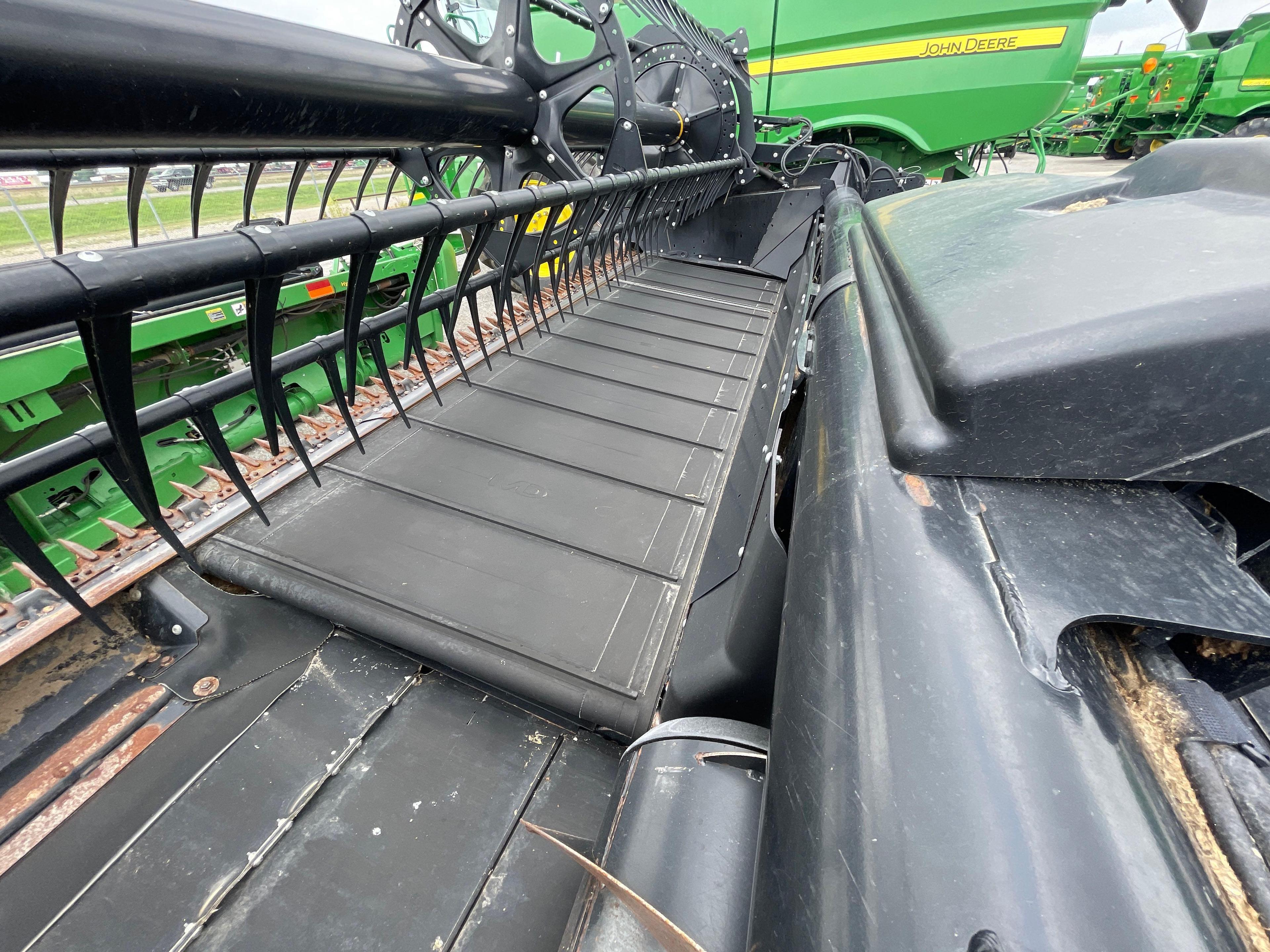 FD75 S MACDON FLEX DRAPER PLATFORM