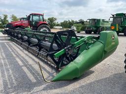630D JOHN DEERE DRAPER PLATFORM