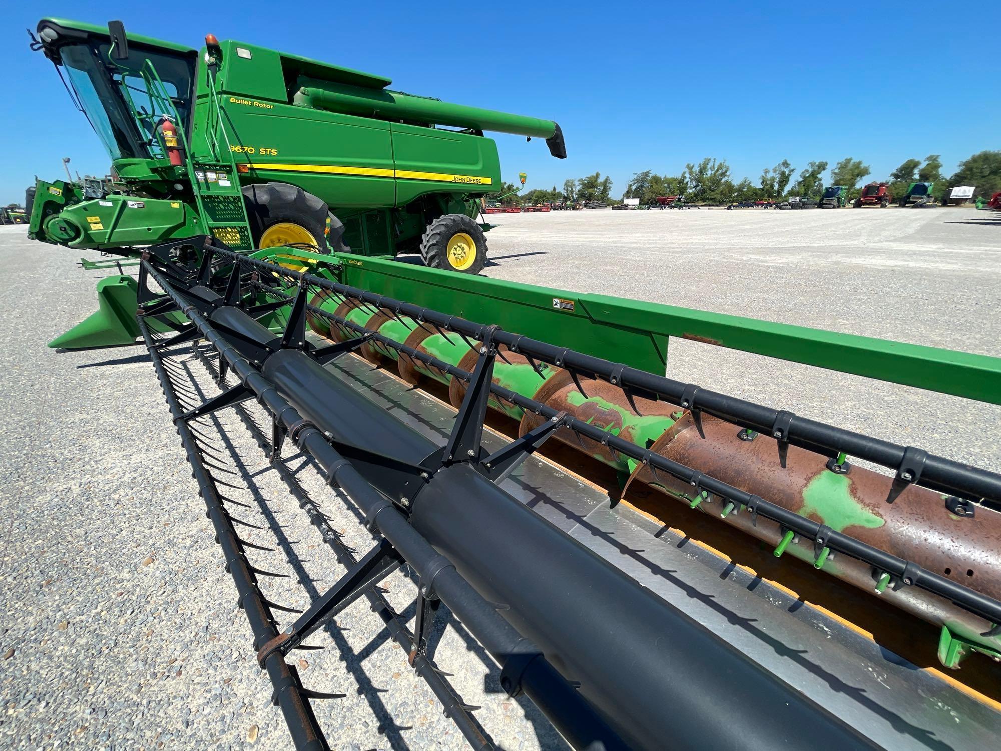 635F JOHN DEERE FLEX PLATFORM