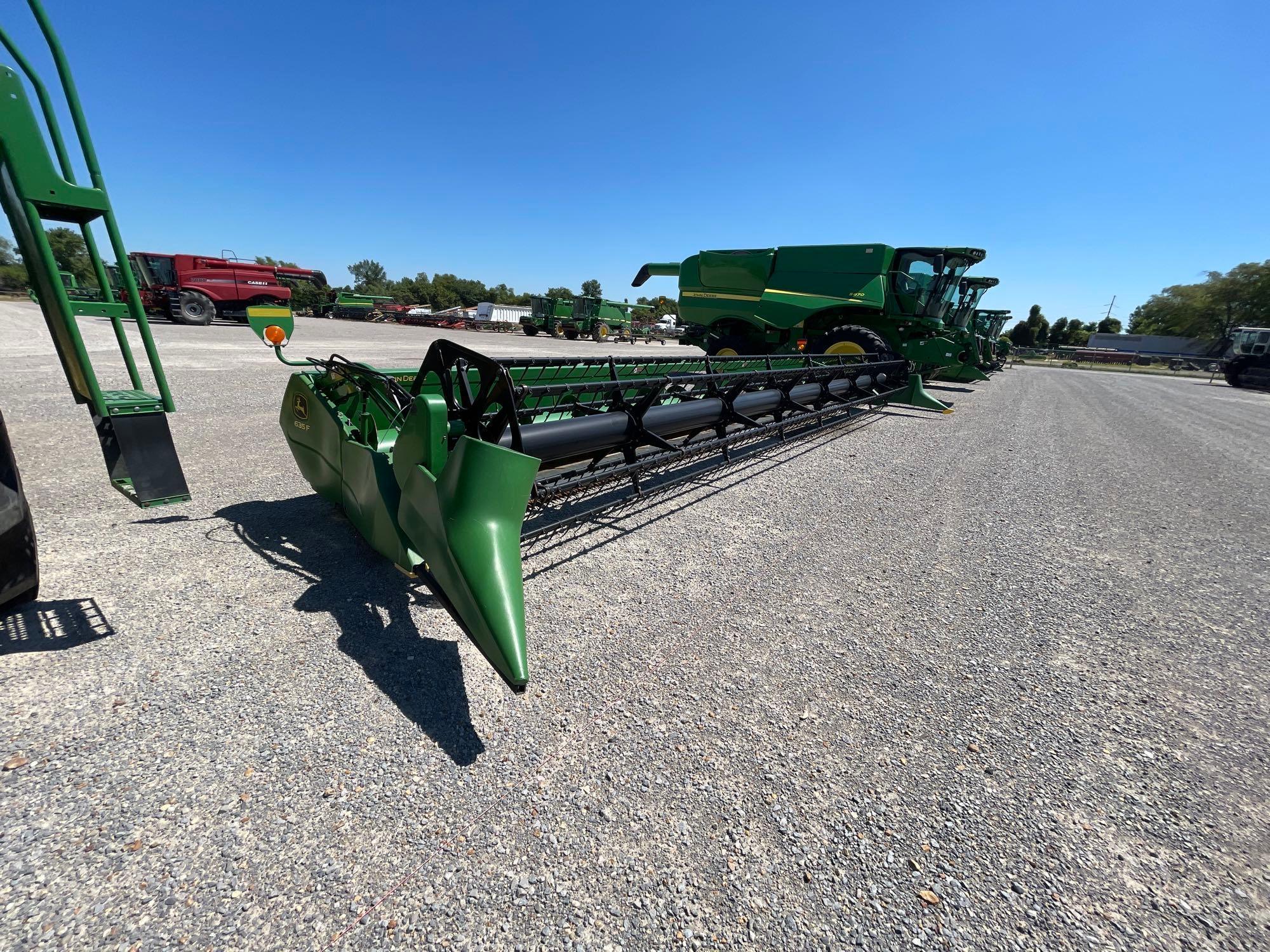 635F JOHN DEERE FLEX PLATFORM