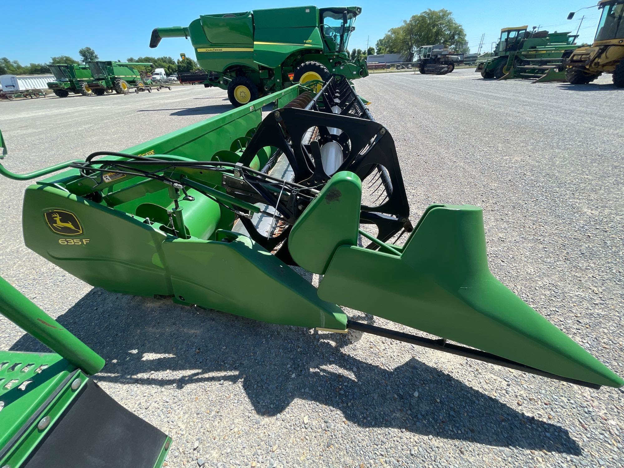 635F JOHN DEERE FLEX PLATFORM
