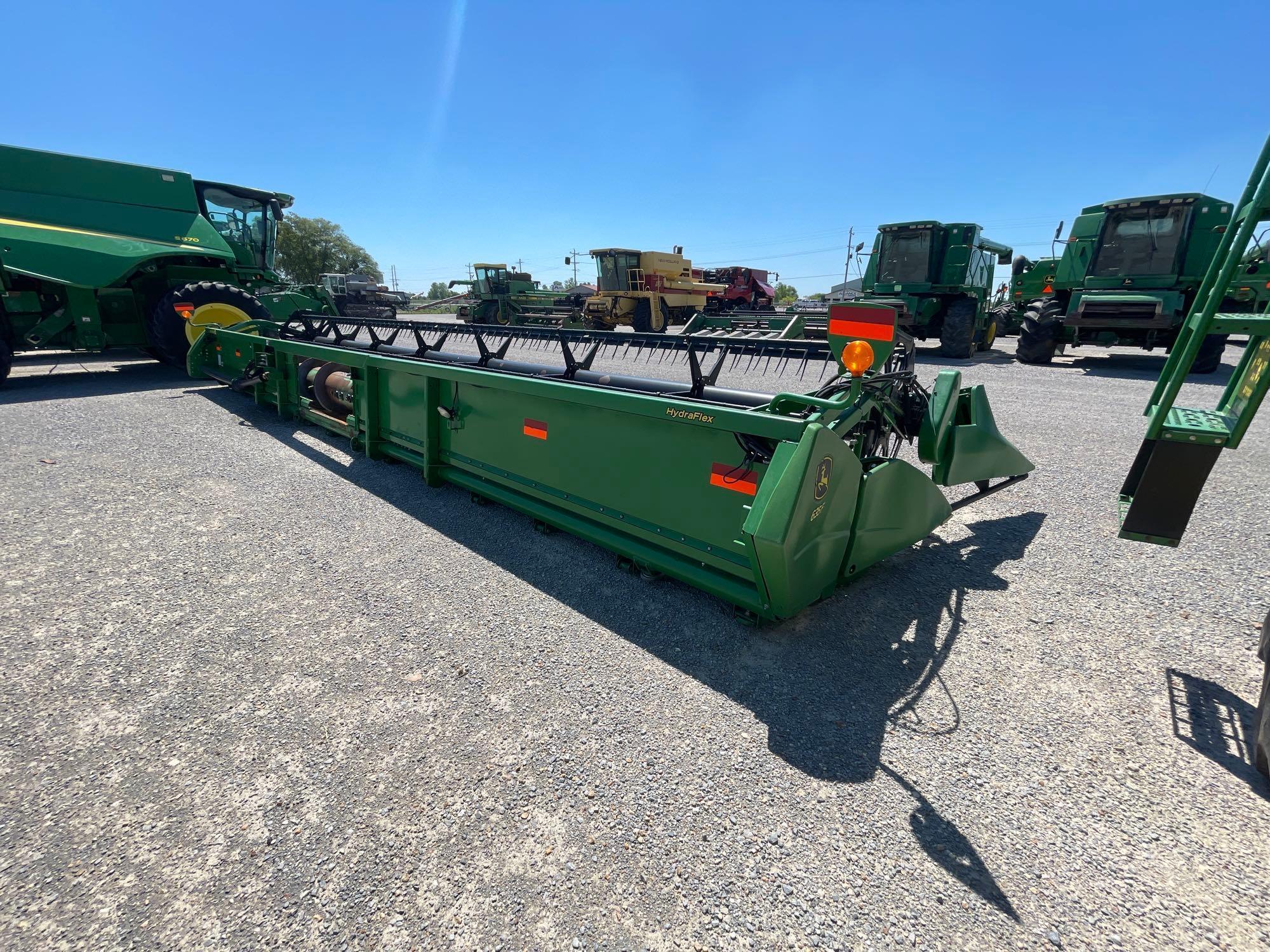 635F JOHN DEERE FLEX PLATFORM