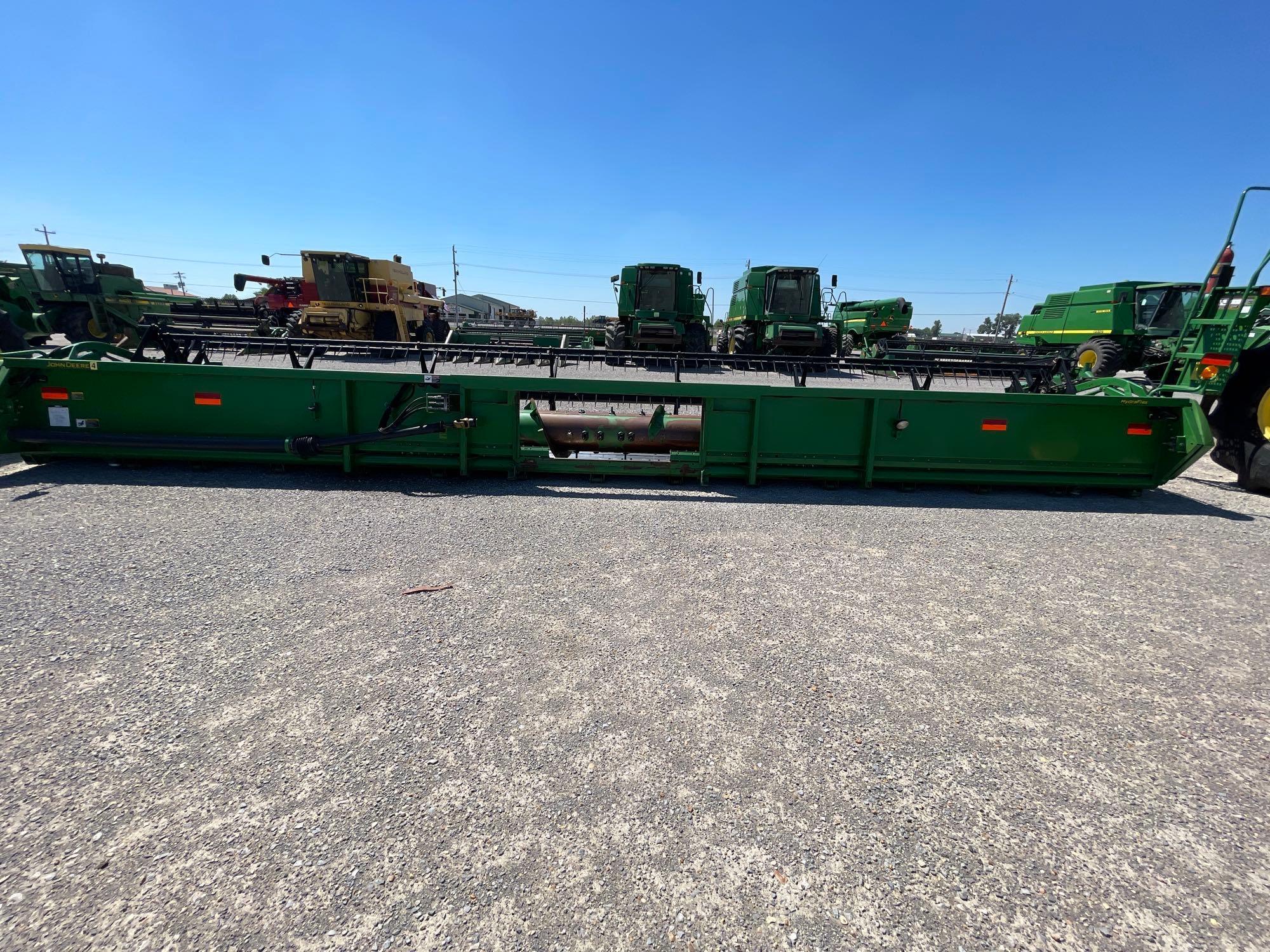 635F JOHN DEERE FLEX PLATFORM